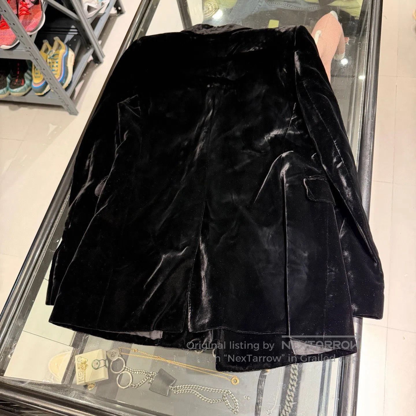 Saint Laurent Paris Saint Laurent Velvet Blazer. Size XXS / US 00 / IT 34 - 2 Thumbnail