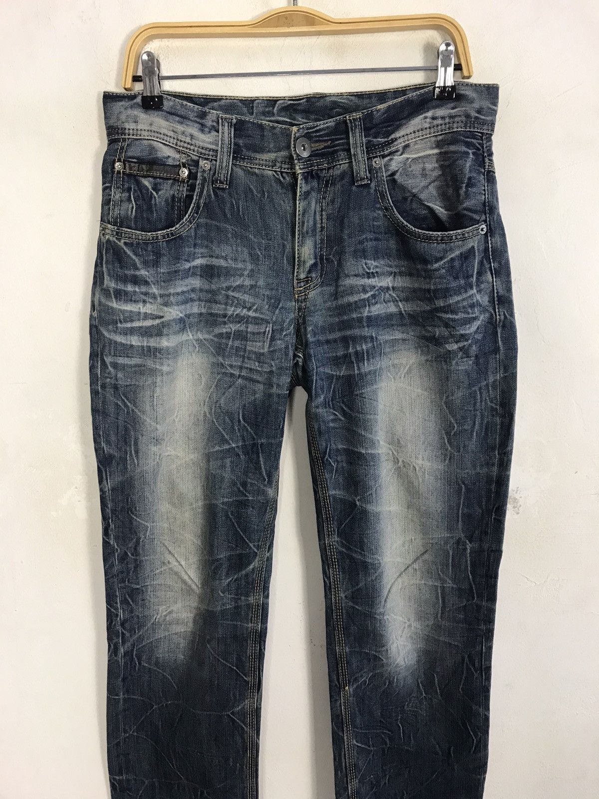 Japanese Brand Avail Garde Jean Faded Denim Straight Cut Fits Size 31 Size US 31 - 3 Thumbnail