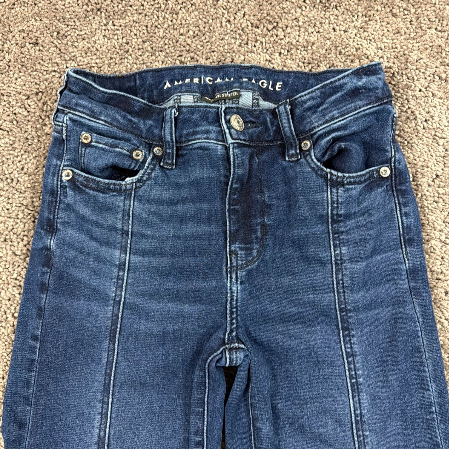 American Eagle Outfitters VINTAGE American Eagle Outfitters Jeans Womens 0 Flare Mid Rise Dark Wash Stretch Festival 23x32 Womens Jeans Farbe Blue Size 25" / US 0 / IT 36 - 2 Thumbnail