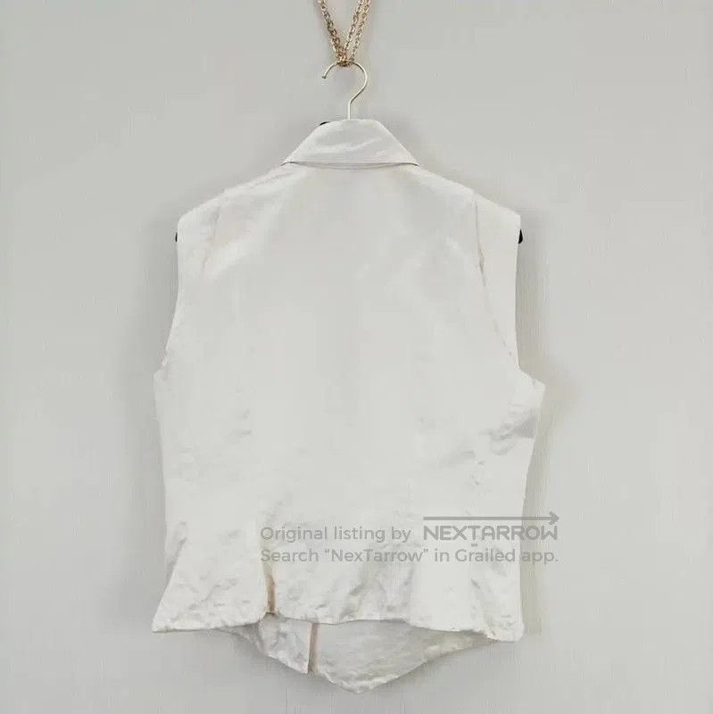 Chanel Chanel Summer Beige Silk Sleeveless Cardigan . Size L / US 10 / IT 46 - 4 Thumbnail