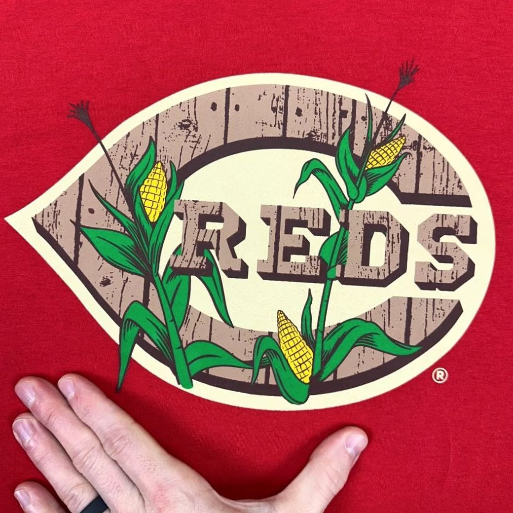 Vintage Baseballism Cincinnati Reds Field Of Dreams T-Shirt Mens Small Red Crewneck Tee Baseballism Shirt Men Small Red Vintage? No Size US S / EU 44-46 / 1 - 7 Thumbnail