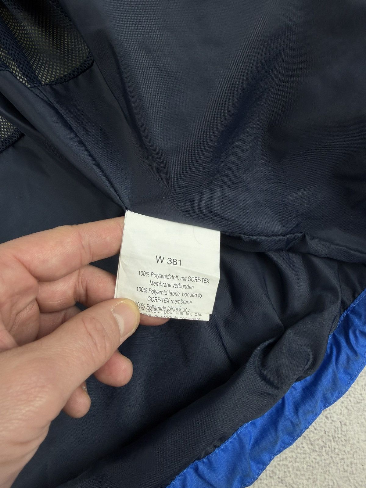 Mammut Vintage Mammut Gore-Tex Hiking Men’s Jacket Size L Size US L / EU 52-54 / 3 - 10 Thumbnail