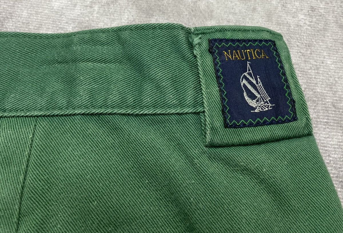 Nautica 90’s Vintage Nautica Green Basic Shorts Size US 36 / EU 52 - 3 Thumbnail
