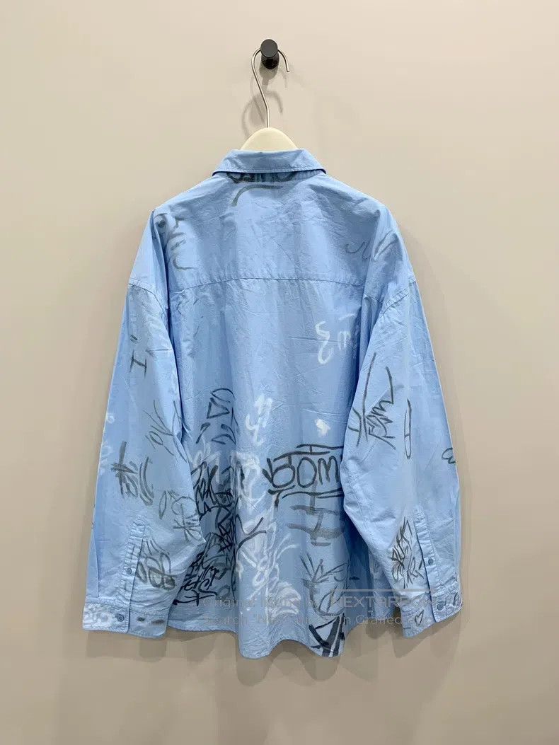Balenciaga Balenciaga Graffiti shirt Size US M / EU 48-50 / 2 - 2 Thumbnail