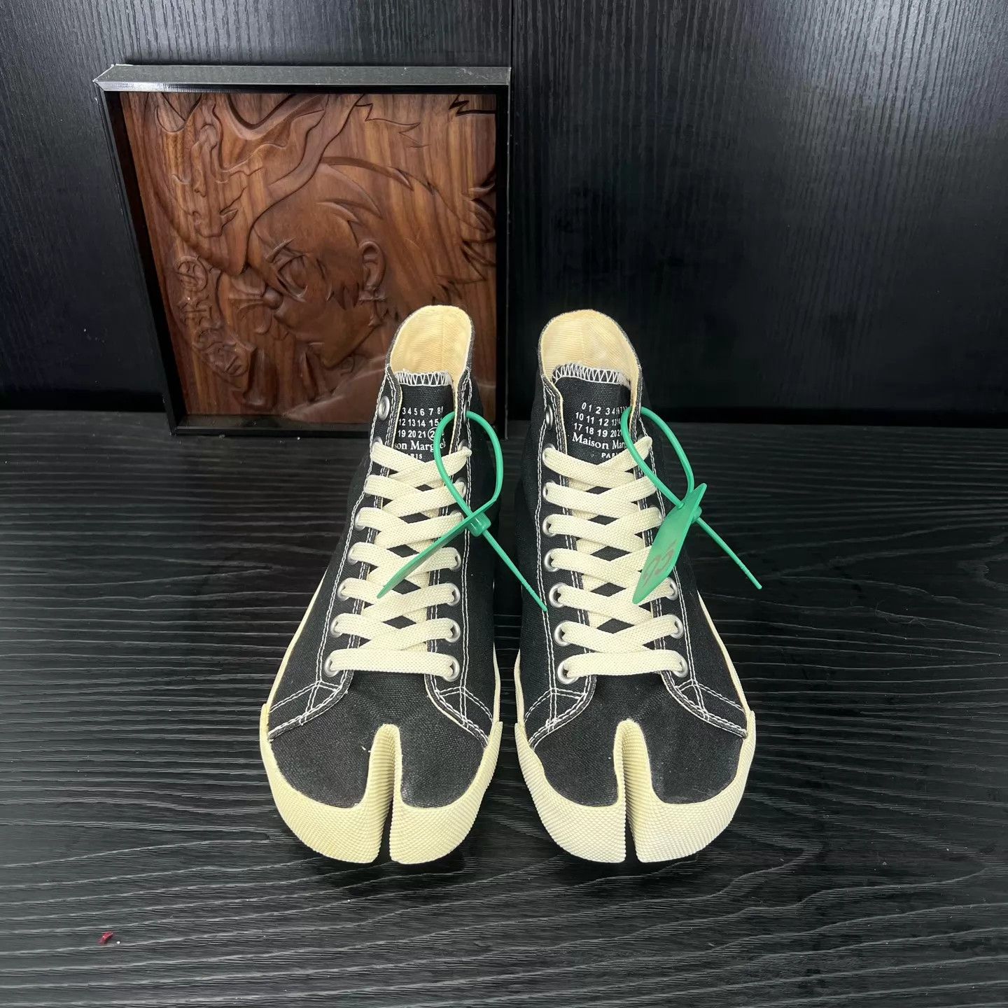 Maison Margiela Maison Margiela Tabi Black & White 37 (boxed) Size US 6.5 / IT 36.5 - 4 Thumbnail