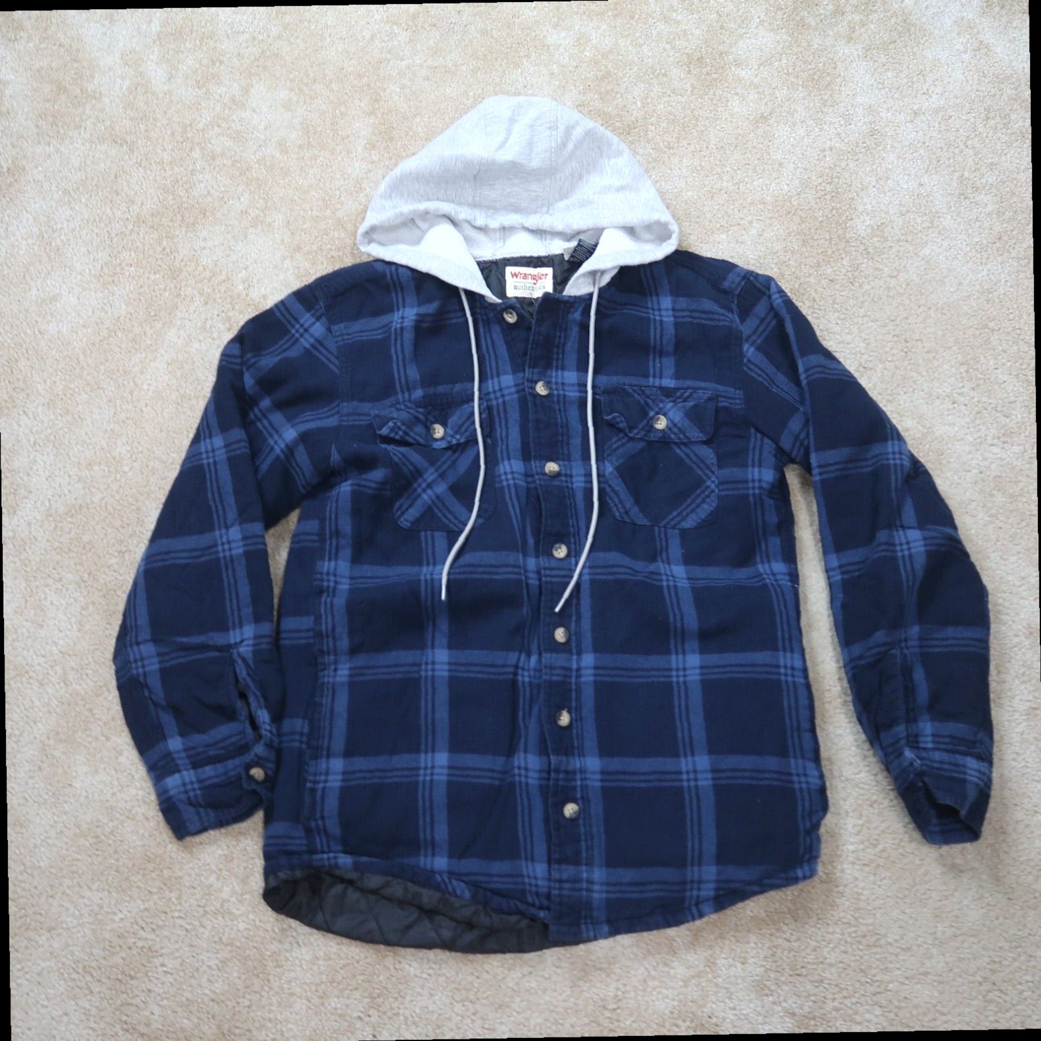Wrangler Men s Medium Blue Plaid Wrangler Quilt Lined Flannel Hooded Work Shirt Jacket Grailed