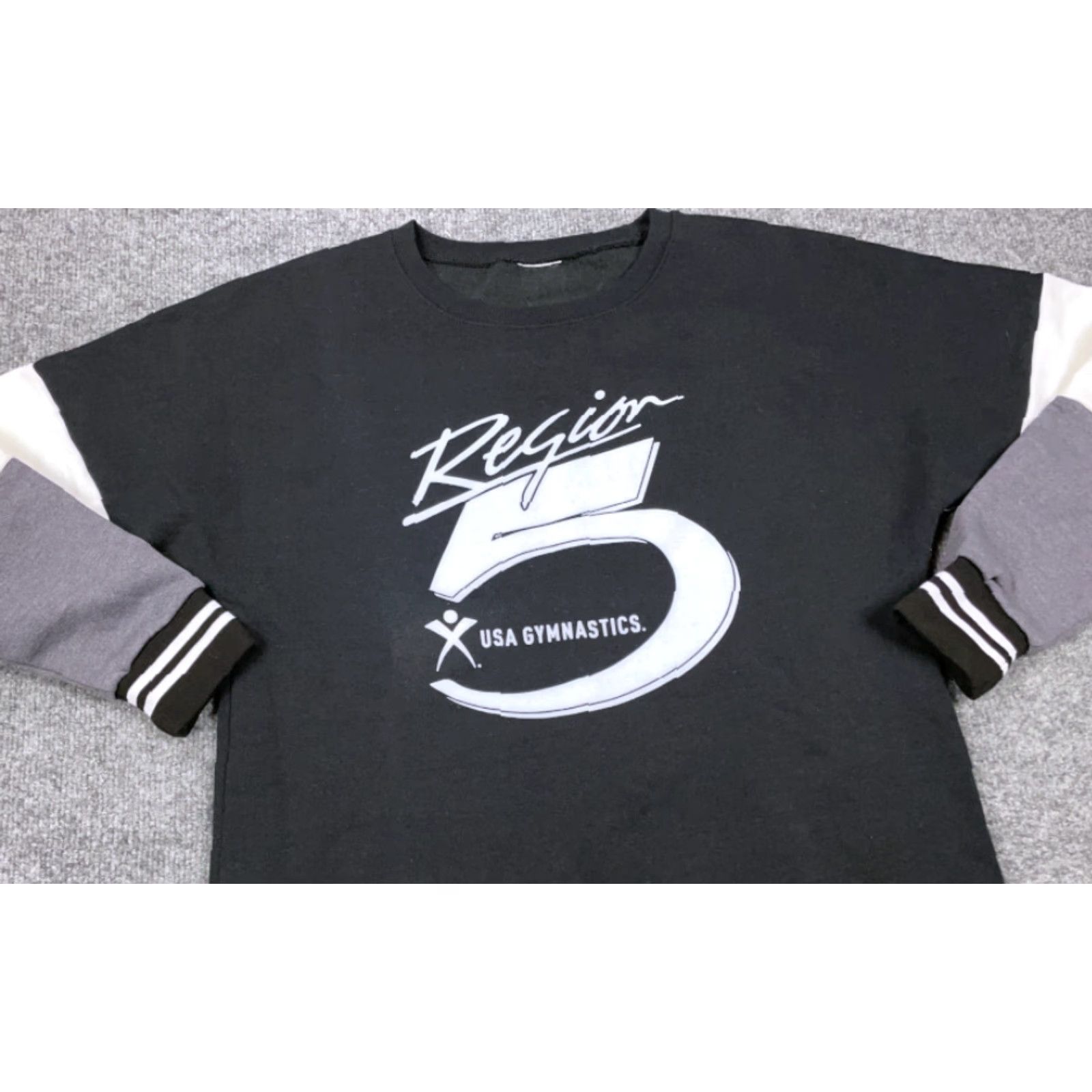 Vintage VTG 90s Black White Gymnastics Print Sweatshirt Women's Medium Stripes Pullover Size M / US 6-8 / IT 42-44 - 3 Thumbnail