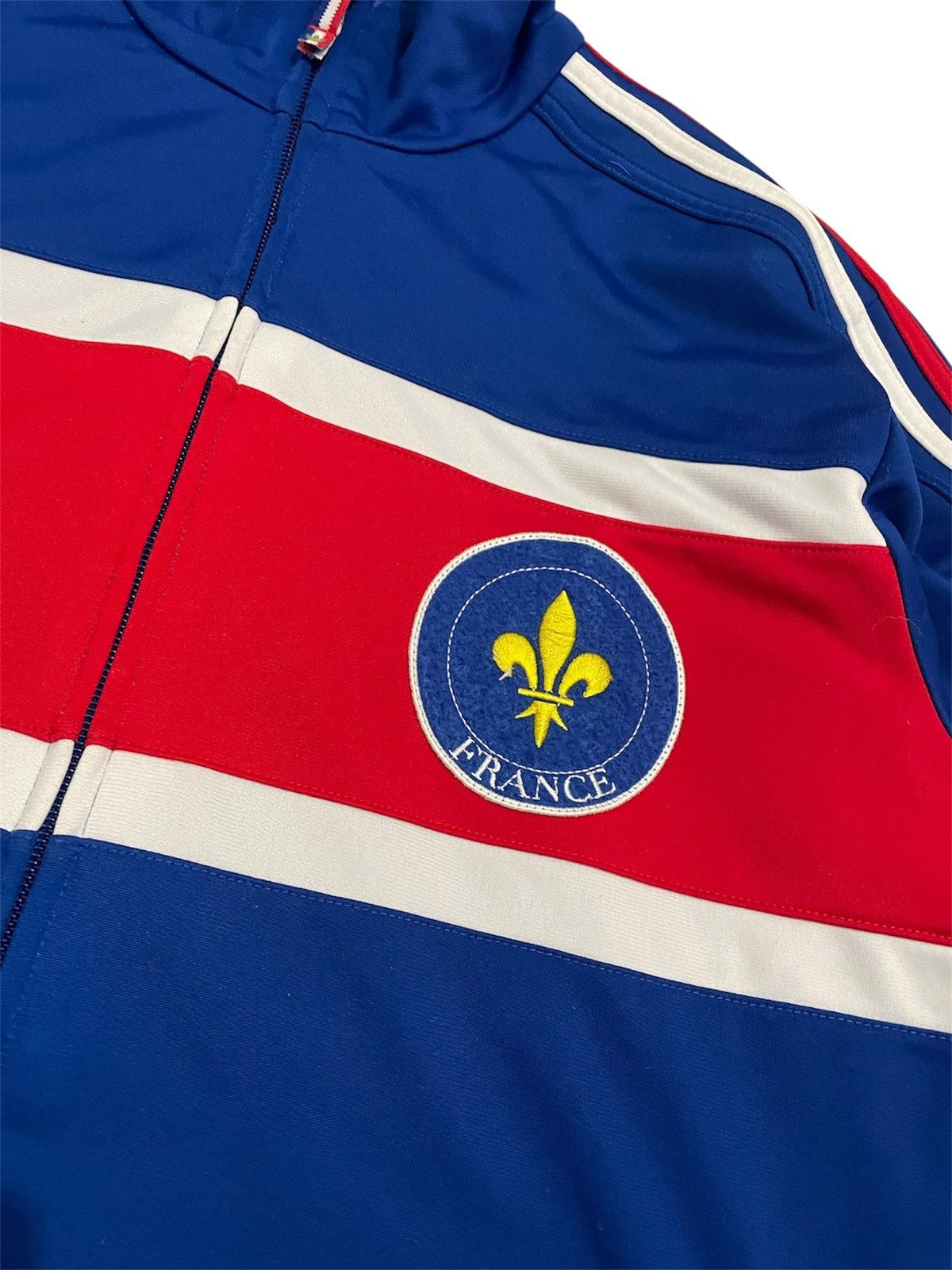 Adidas Adidas originals France vintage Track Jacket Y2K Football Size US M / EU 48-50 / 2 - 2 Thumbnail