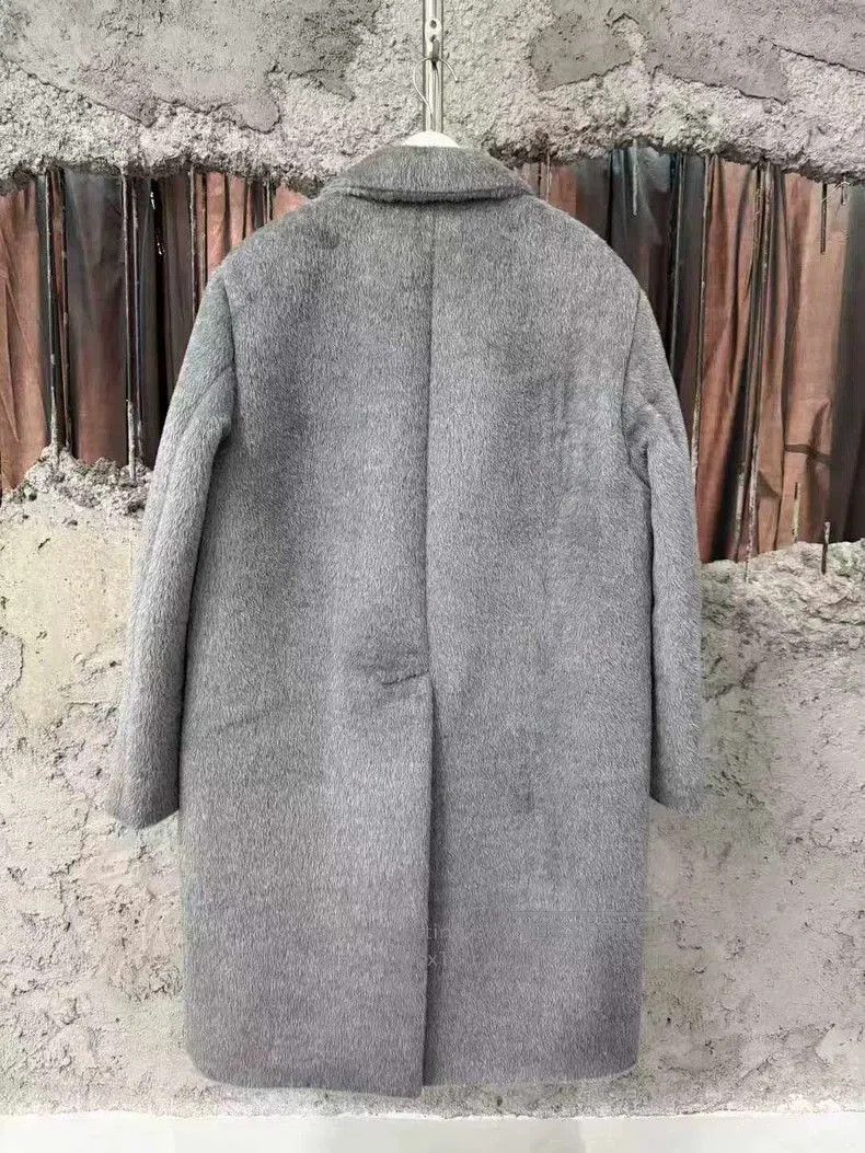Prada Prada Size 48 Wool Coat. Size US M / EU 48-50 / 2 - 2 Thumbnail