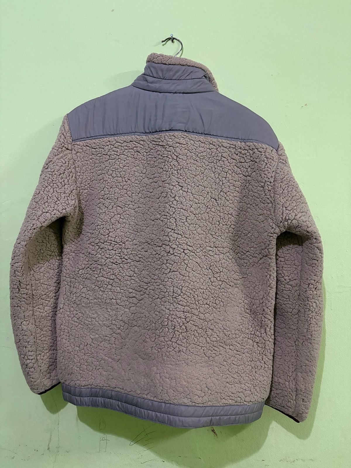 Jun Takahashi × Undercover A/W12 Undercover X Uniqlo UU Sherpa Fleece Design Size US M / EU 48-50 / 2 - 7 Thumbnail