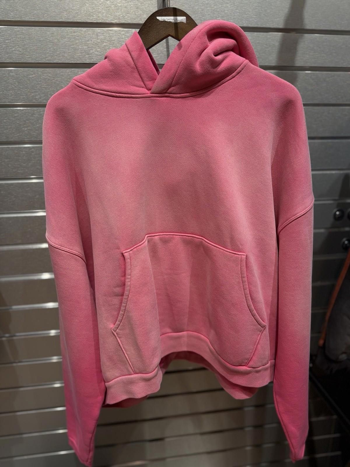 Other GV Gallery/Raspberry Hills Faded Fuchsia Pink Hoodie (Large) Size L / US 10 / IT 46 - 1 Thumbnail