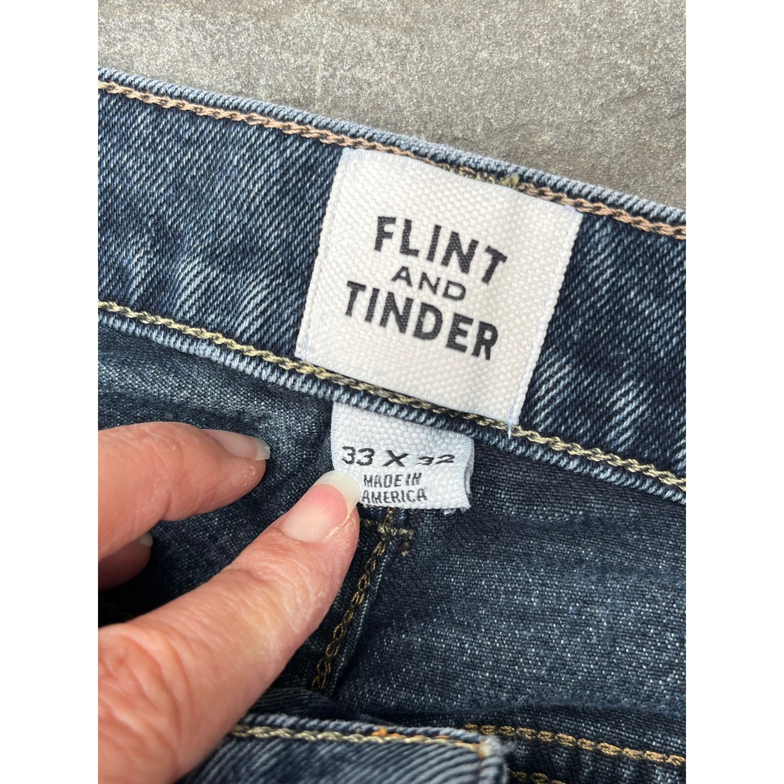 Flint And Tinder Flint & Tinder 33x32 Selvedge Athletic Slim JeansMedium Wash Size US 33 - 4 Thumbnail