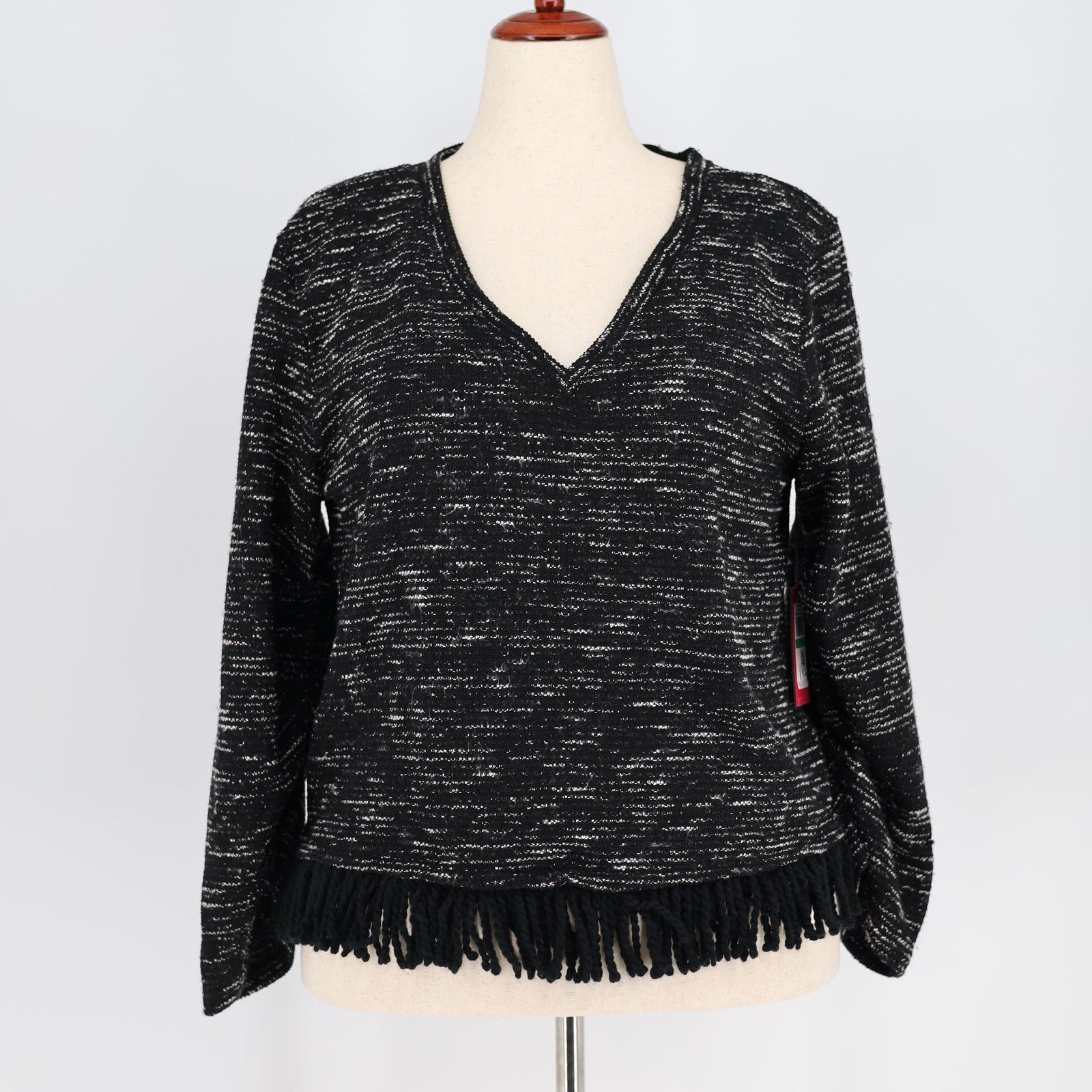 Vince Camuto Vince Camuto Women Black Casual Fringe-Trim V-neck Top L Size L / US 10 / IT 46 - 2 Thumbnail