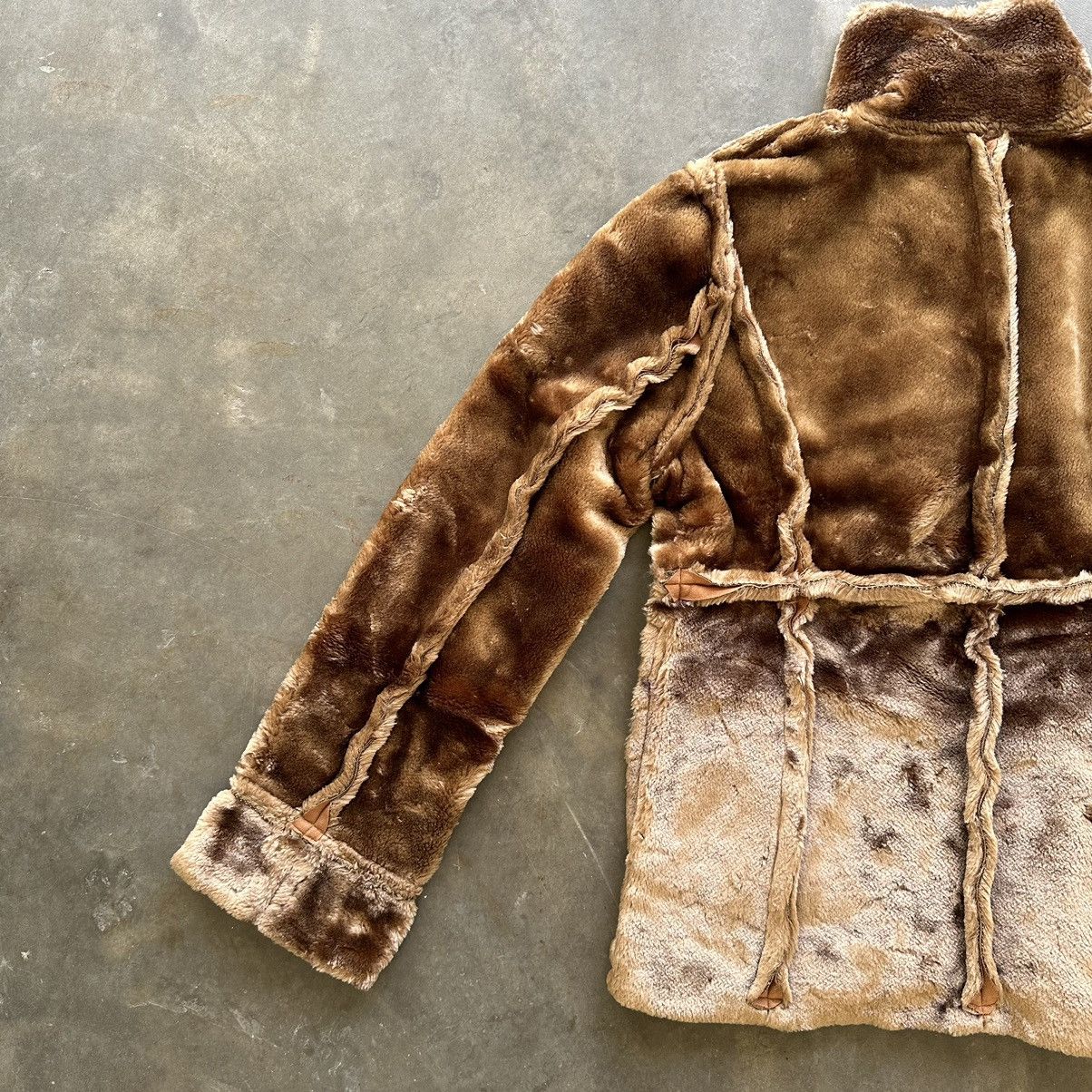 Japanese Brand Vintage Japanese Glass Line Fur Heavy Coats With Pocket Rare Size US M / EU 48-50 / 2 - 10 Thumbnail