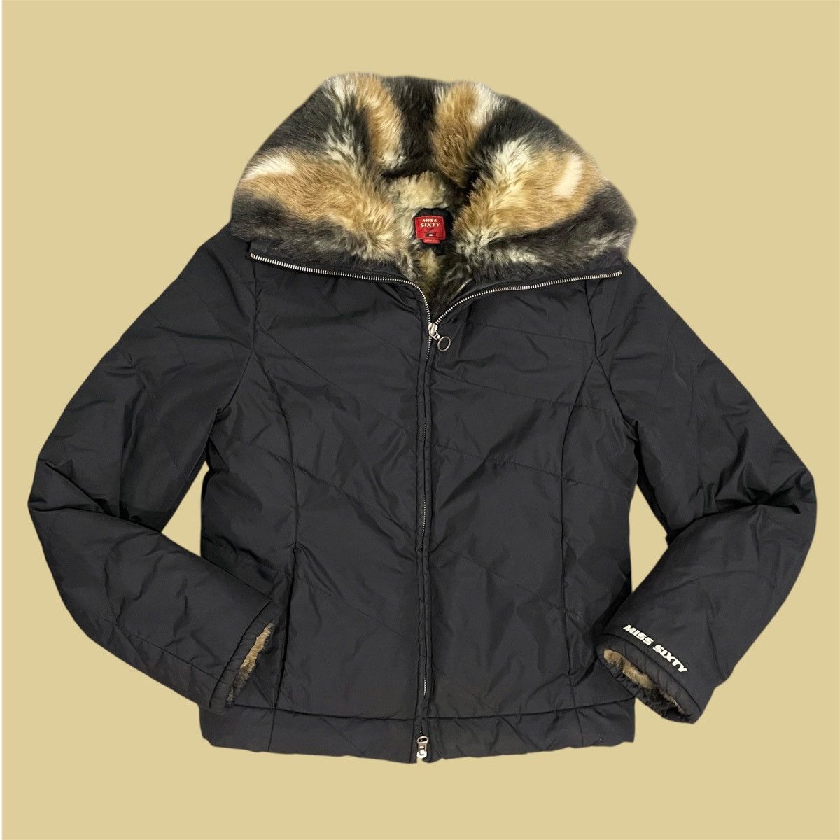 Miss Sixty Miss Sixty Y2K Down Jacket with Fur Collared and sleeves Size M / US 6-8 / IT 42-44 - 1 Thumbnail