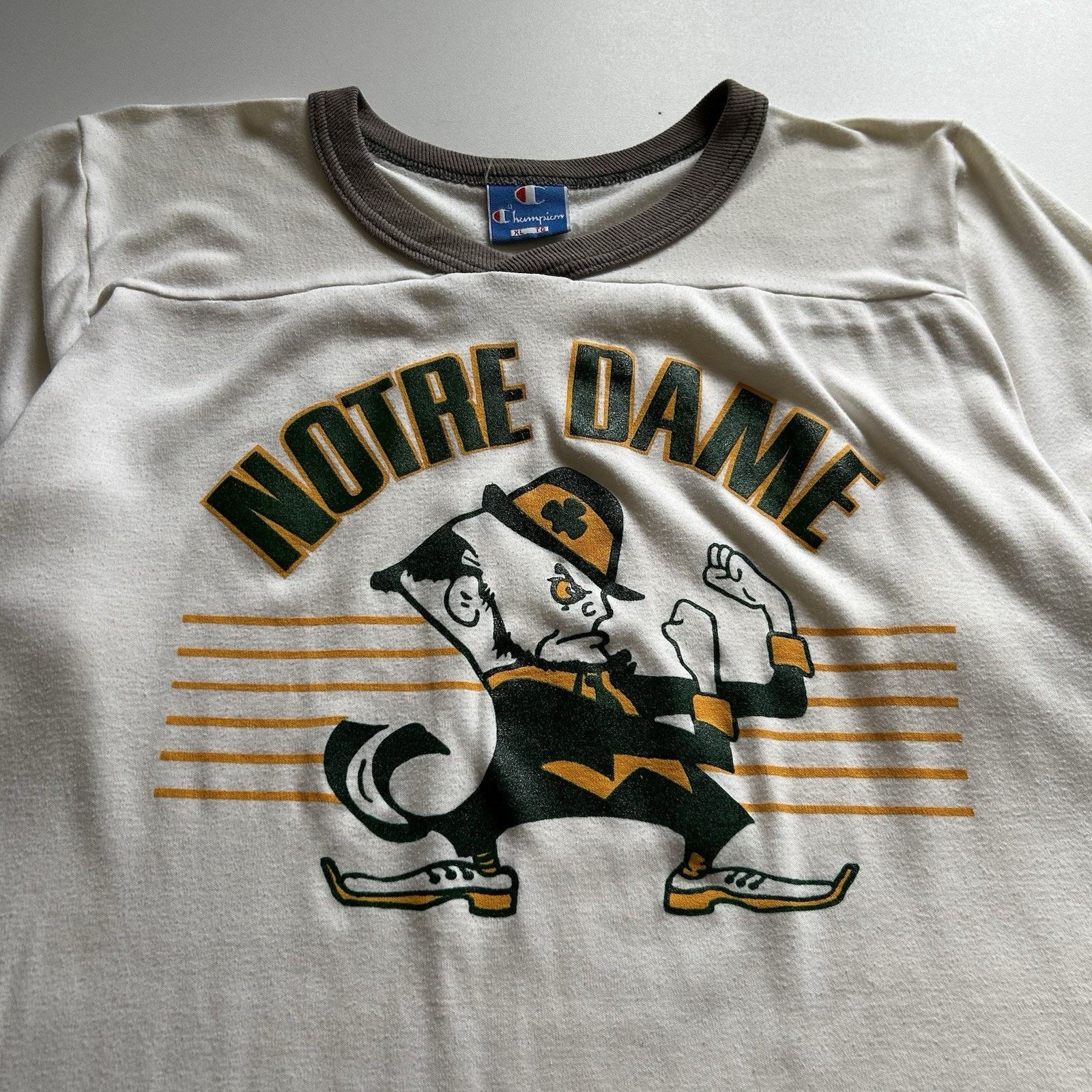 Champion Vintage 90s Notre Dame Fighting Irish T Shirt XL Y2K NCAA Size US XL / EU 56 / 4 - 2 Thumbnail