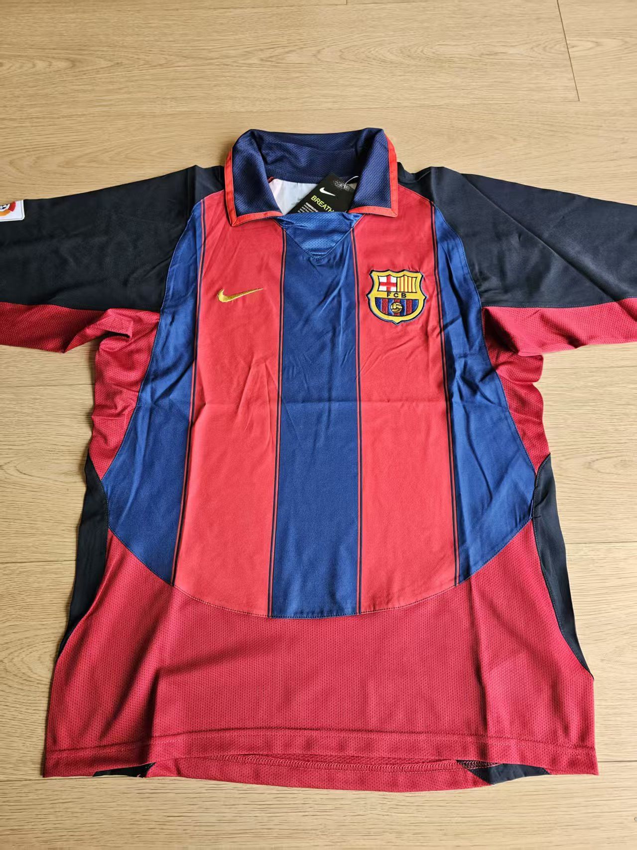 Other 2003 2004 Barcelona Jersey Size US XXL / EU 58 / 5 - 1 Thumbnail