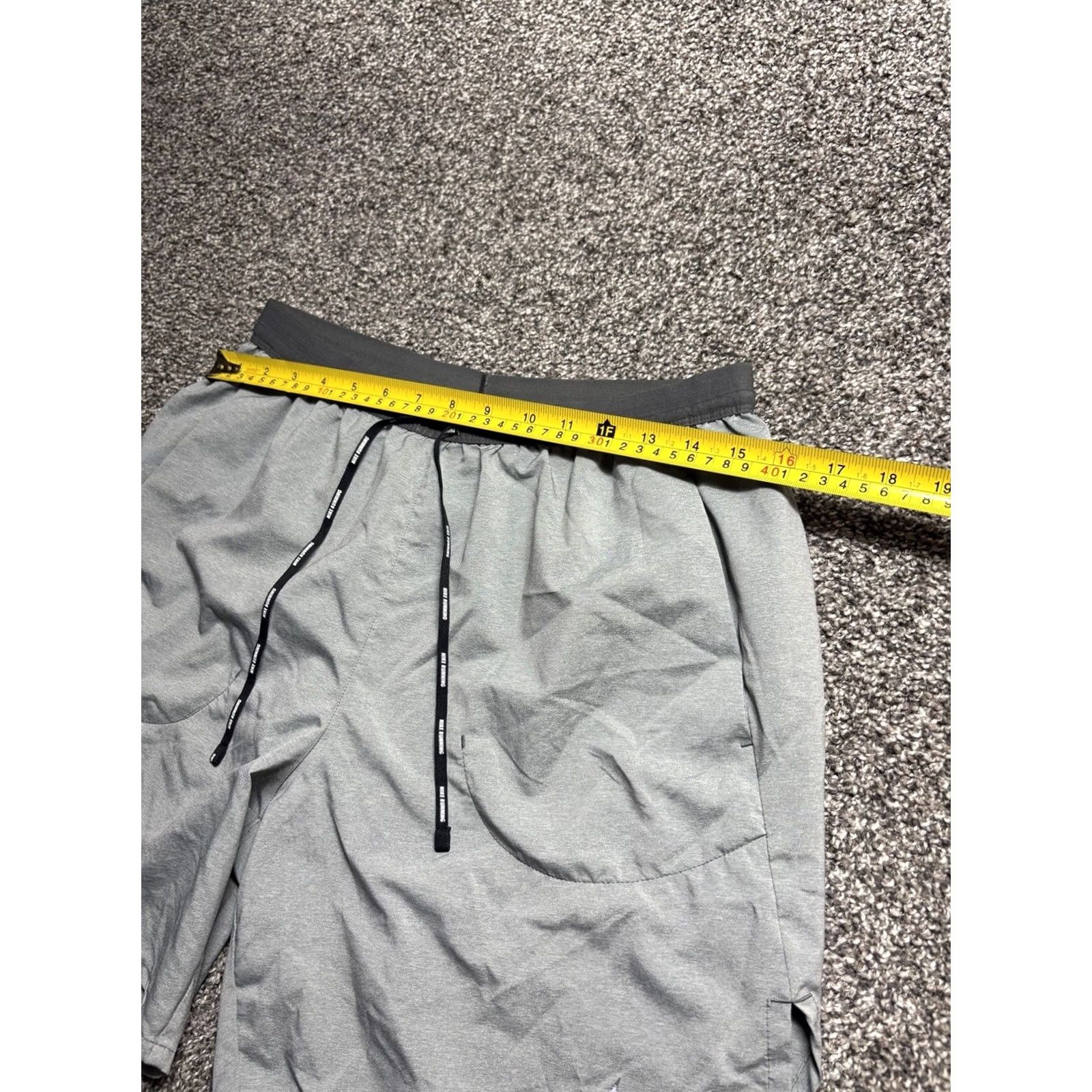 Nike Nike Flex Stride Running Shorts Mens Large Gray 5" CJ5467 Size US 33 - 3 Thumbnail