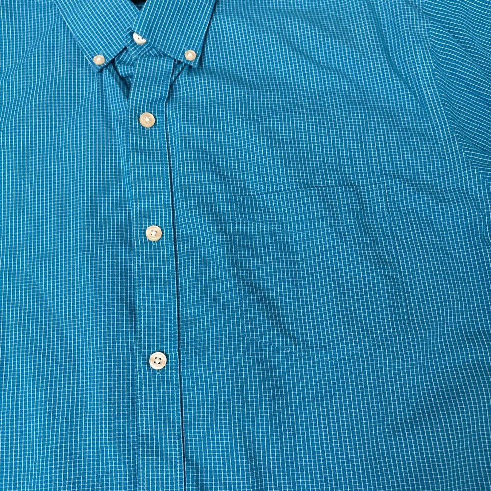 Van Heusen Men's Blue/White Checkered Van Heusen Polo Dress Shirt Size US XL / EU 56 / 4 - 4 Thumbnail