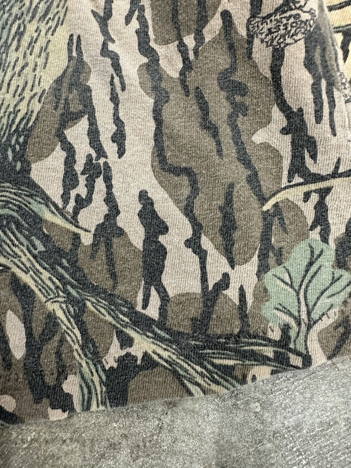 Mossy Oaks Vintage 90s Mossy Oak Original Camo LS Pocket T-Shirt Size US XL / EU 56 / 4 - 10 Thumbnail