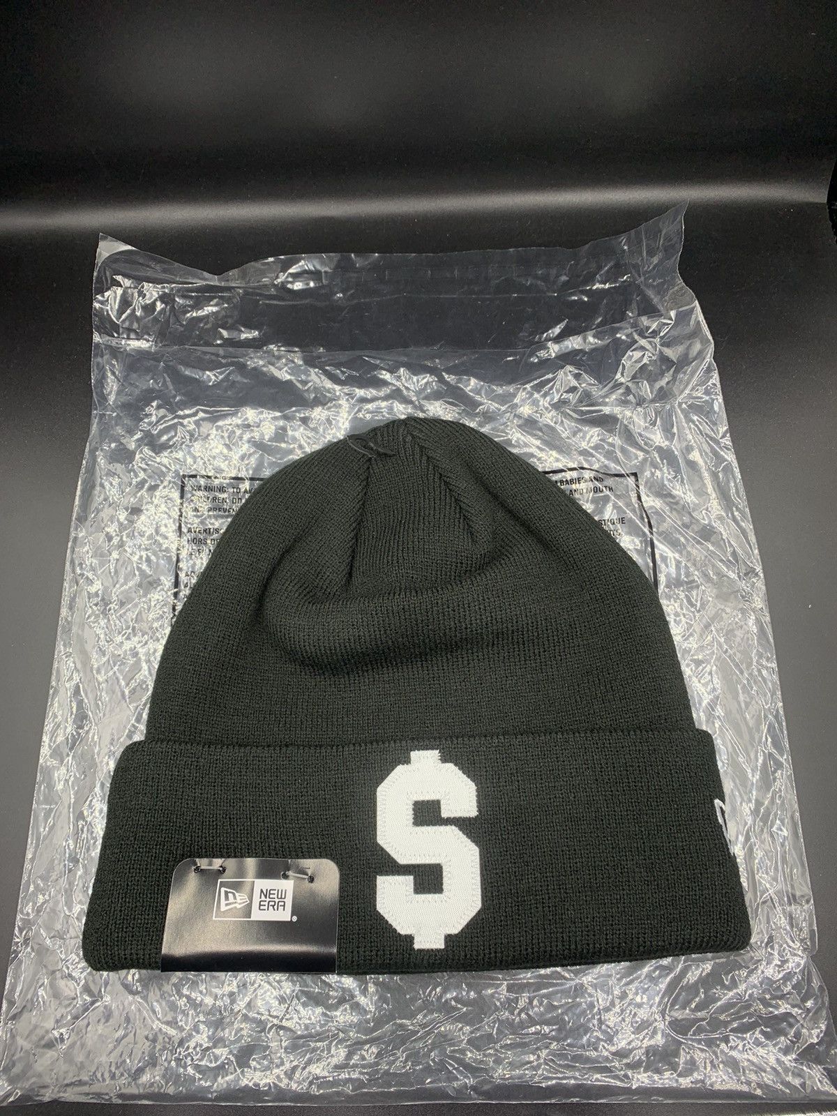 image of New Era Beanie - Black, Men's