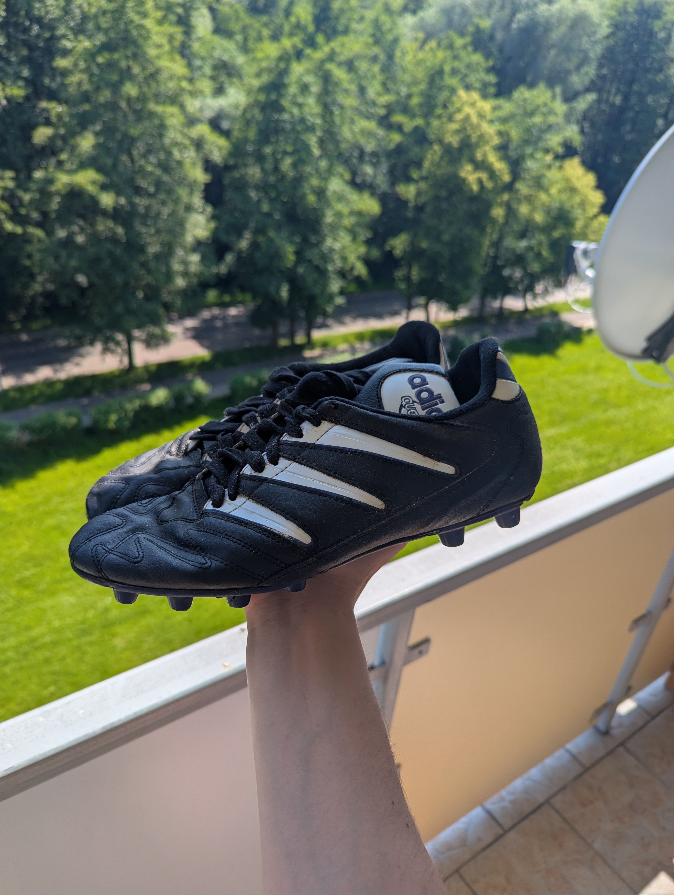 Adidas × Vintage Adidas questra vintage 1995 soccer football boots Size US 11 / EU 44 - 5 Thumbnail