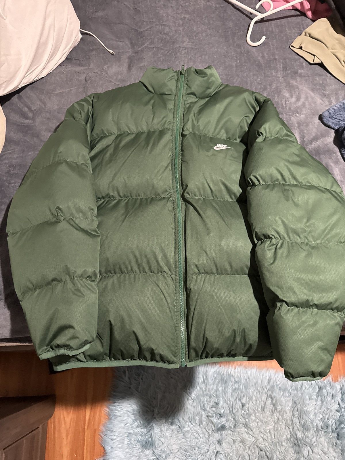 Nike Nike puffer jacket Size US L / EU 52-54 / 3 - 3 Thumbnail
