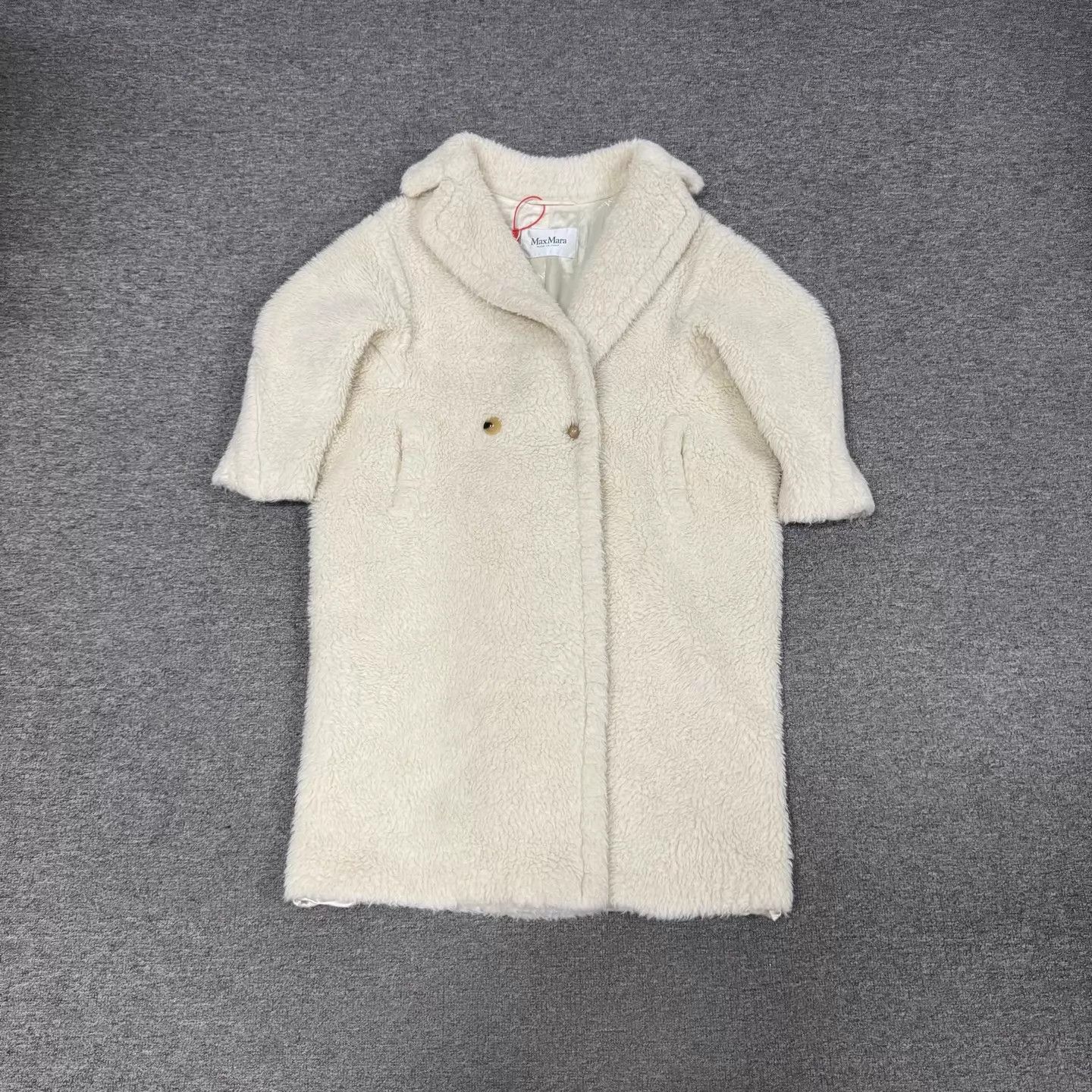 Max Mara MaxMara Cream Alpaca Teddy Lapel Midlength Coat Size XS / US 0-2 / IT 36-38 - 1 Thumbnail