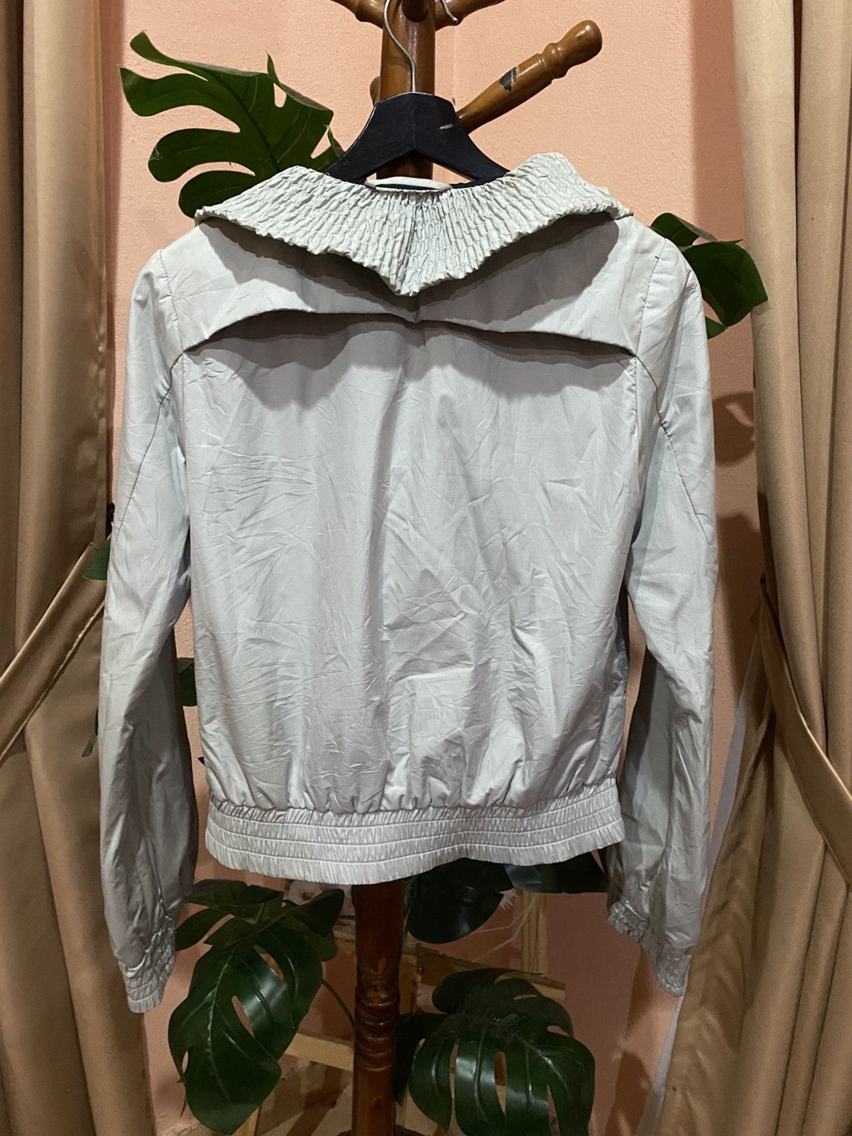 Neil Barrett × Puma Neil Barrett for PUMA 96 Hours Pale Grey Windbreaker Panther Size S / US 4 / IT 40 - 7 Thumbnail