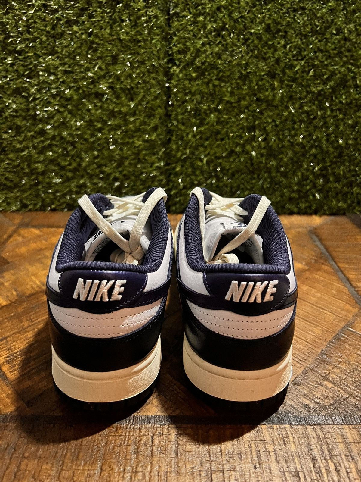 Nike WMNS DUNK LOW 'VINTAGE NAVY' Size US 9 / EU 42 - 4 Thumbnail