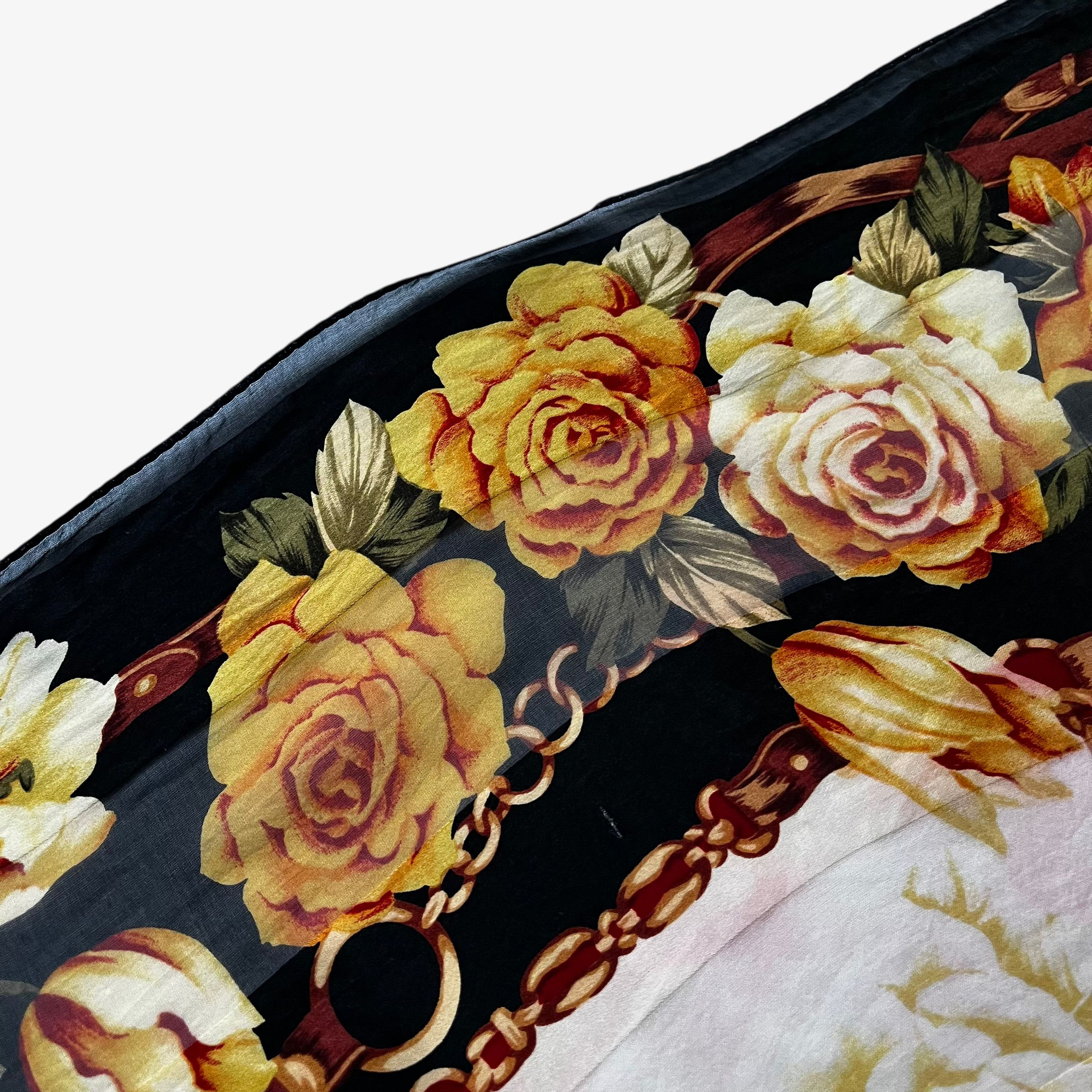 Paolo Gucci Vintage 80s Paolo Gucci Equestrian Buckle Floral Silk Scarf Size ONE SIZE - 5 Thumbnail