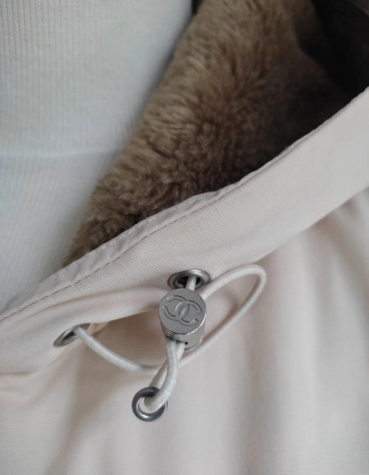 Chanel ARCHIVE RUNWAY A/W 2001 ANORAK BY KARL LAGERFELD Size US S / EU 44-46 / 1 - 8 Thumbnail
