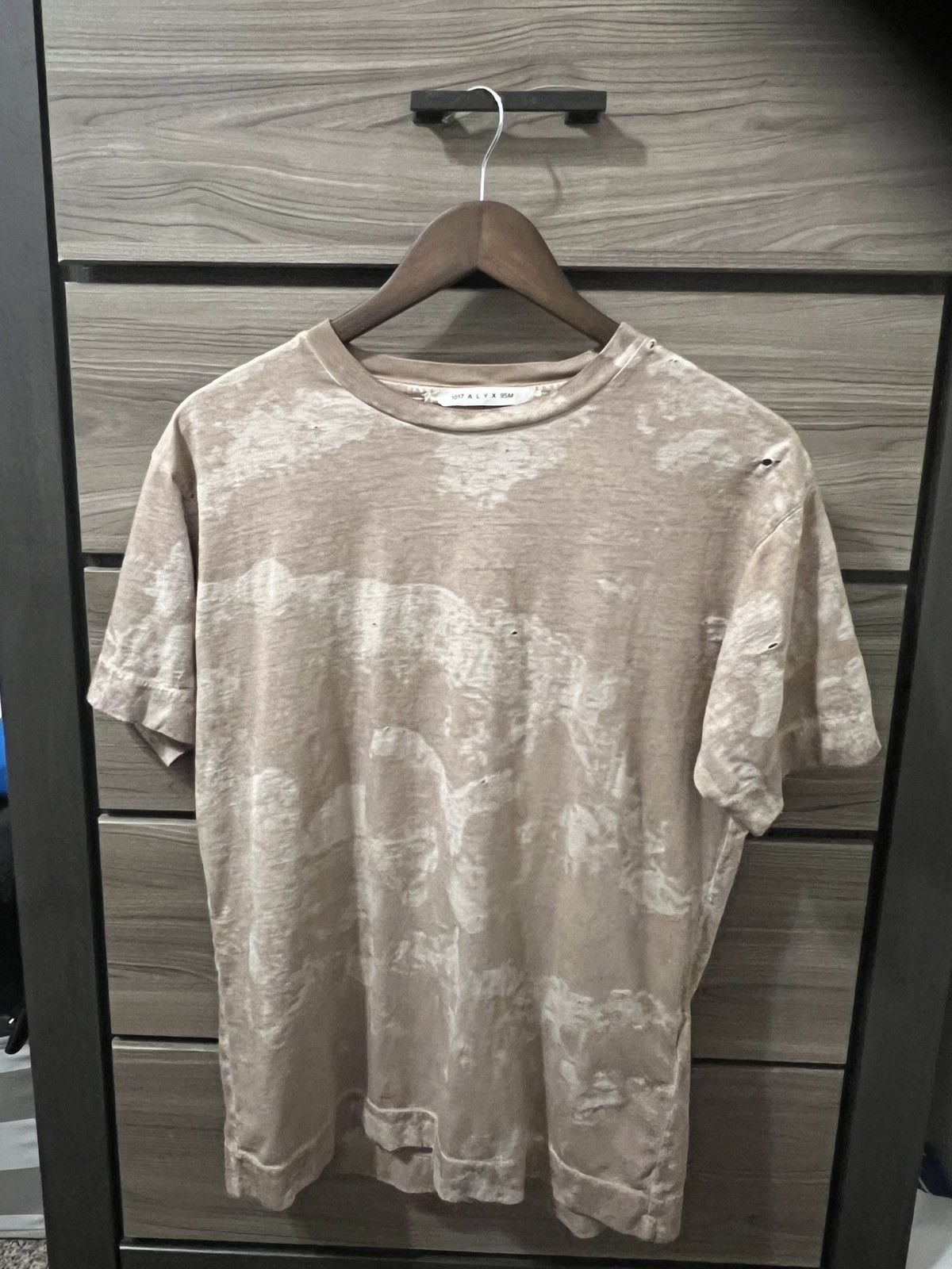 1017 ALYX 9SM 1017 ALYX 9sm Distressed Tee Size US M / EU 48-50 / 2 - 1 Thumbnail