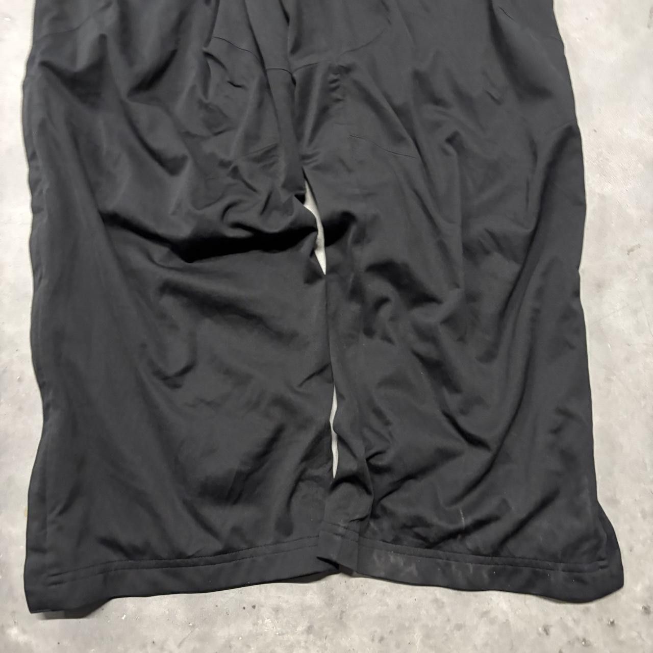 Adidas × Vintage Crazy Vintage Y2K/2000s Black Adidas Essential Track Pants! Size US 34 / EU 50 - 6 Thumbnail