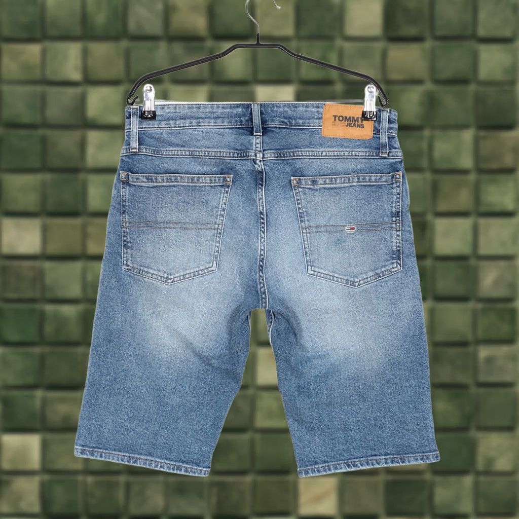 Tommy Hilfiger TOMMY HILFIGER JEANS RONNIE Stretch Denim Shorts Men 31x12 Bermuda Blue DZ6405 Size US 31 - 1 Thumbnail