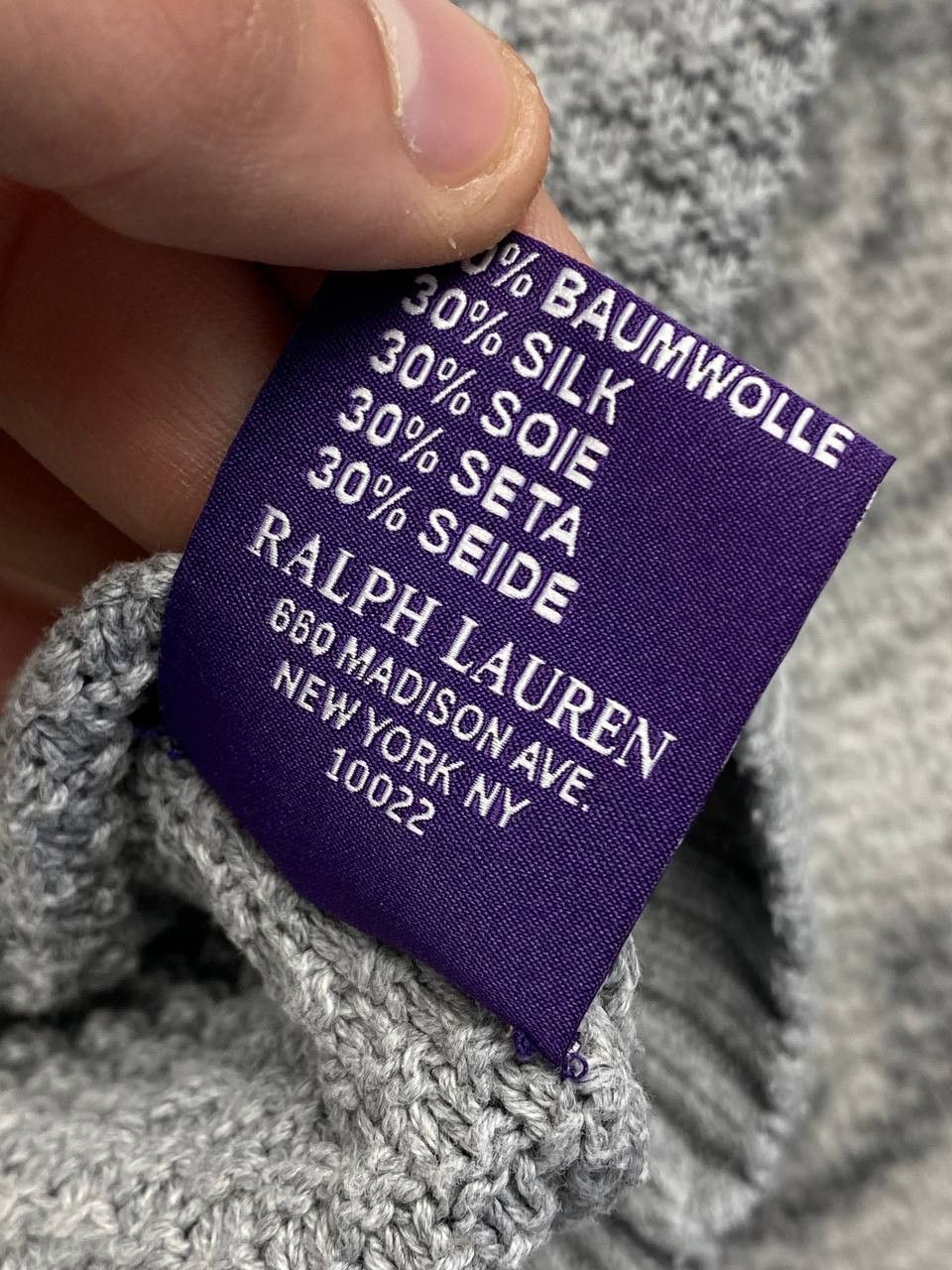 Ralph Lauren Purple Label Ralph Lauren Purple Label V Neck Cable Knit Silk Sweater Size US L / EU 52-54 / 3 - 9 Thumbnail
