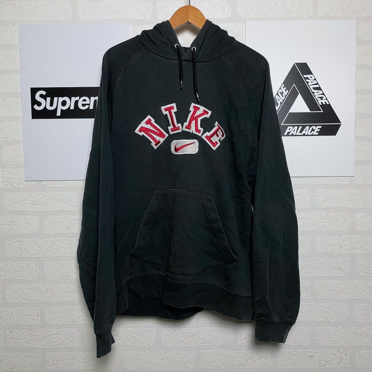 Nike EXTRA RARE Vintage Nike Spellout Hoodie y2k 00s Size US M / EU 48-50 / 2 - 1 Thumbnail