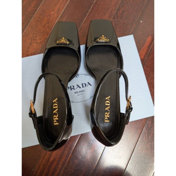 Prada Prada Vernice 35mm Patent-Leather Pumps NIB Size US 9.5 / IT 39.5 - 9 Thumbnail