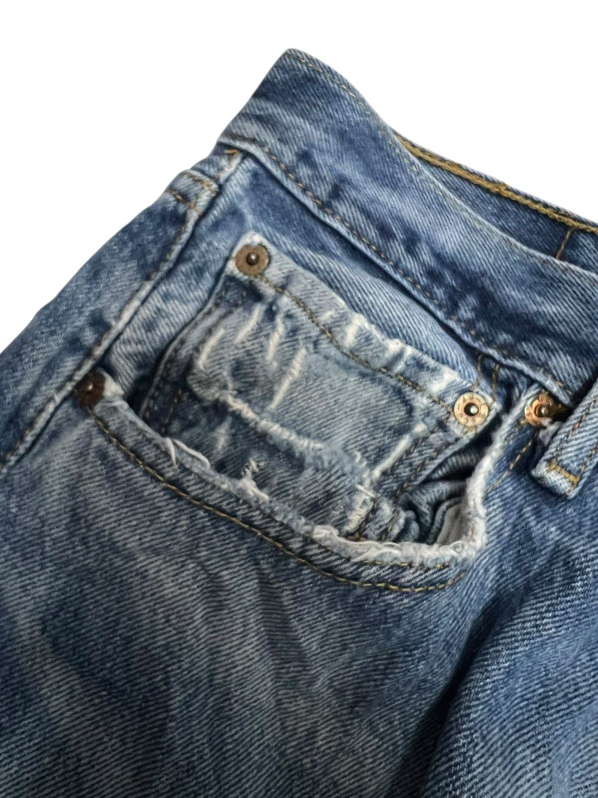 Levi's Vintage Levis 501 Distressed Mud Wash Jean Rare Size US 29 - 12 Thumbnail