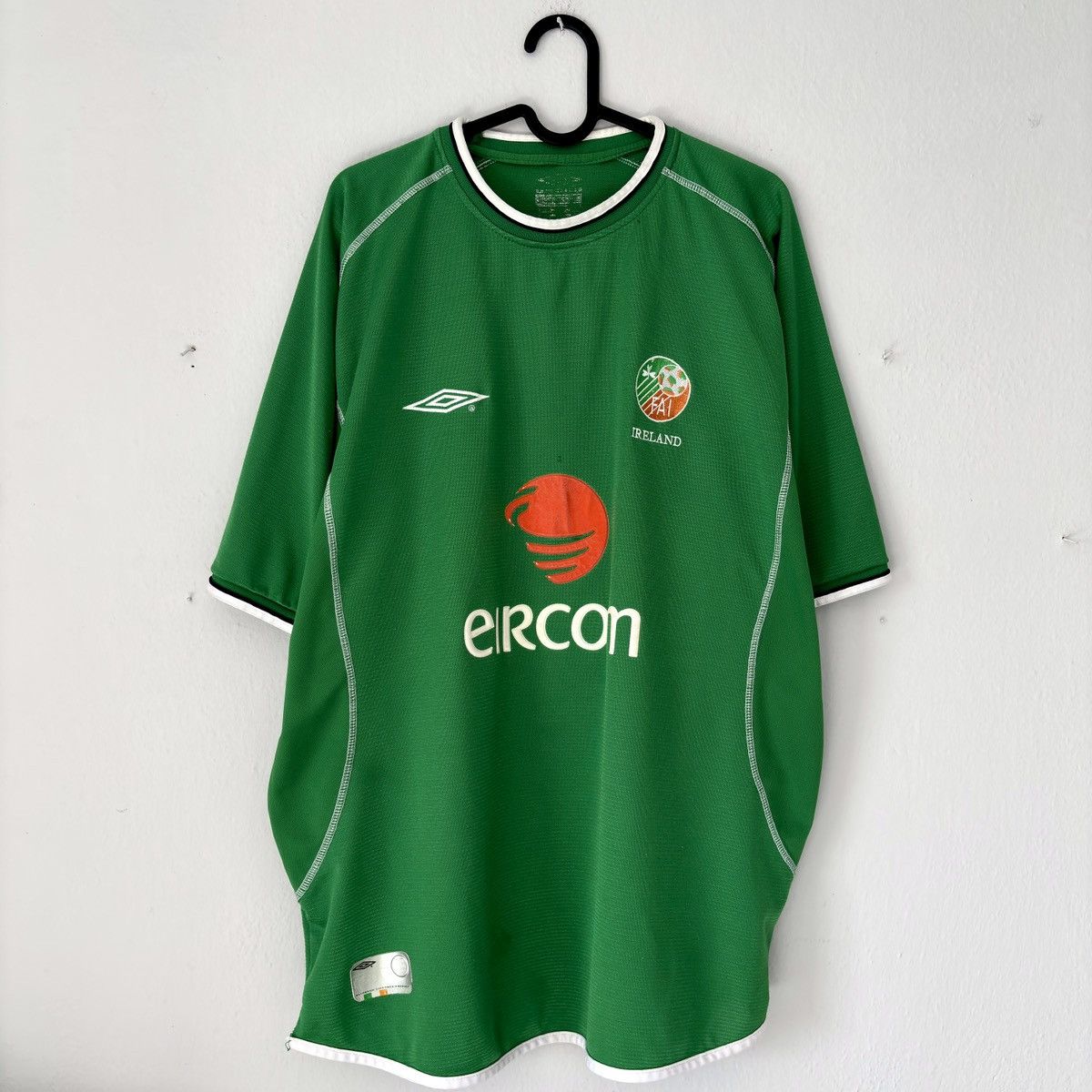 Umbro 2001 2003 Ireland National Umbro Vintage Home Soccer Jersey Size US XL / EU 56 / 4 - 3 Thumbnail