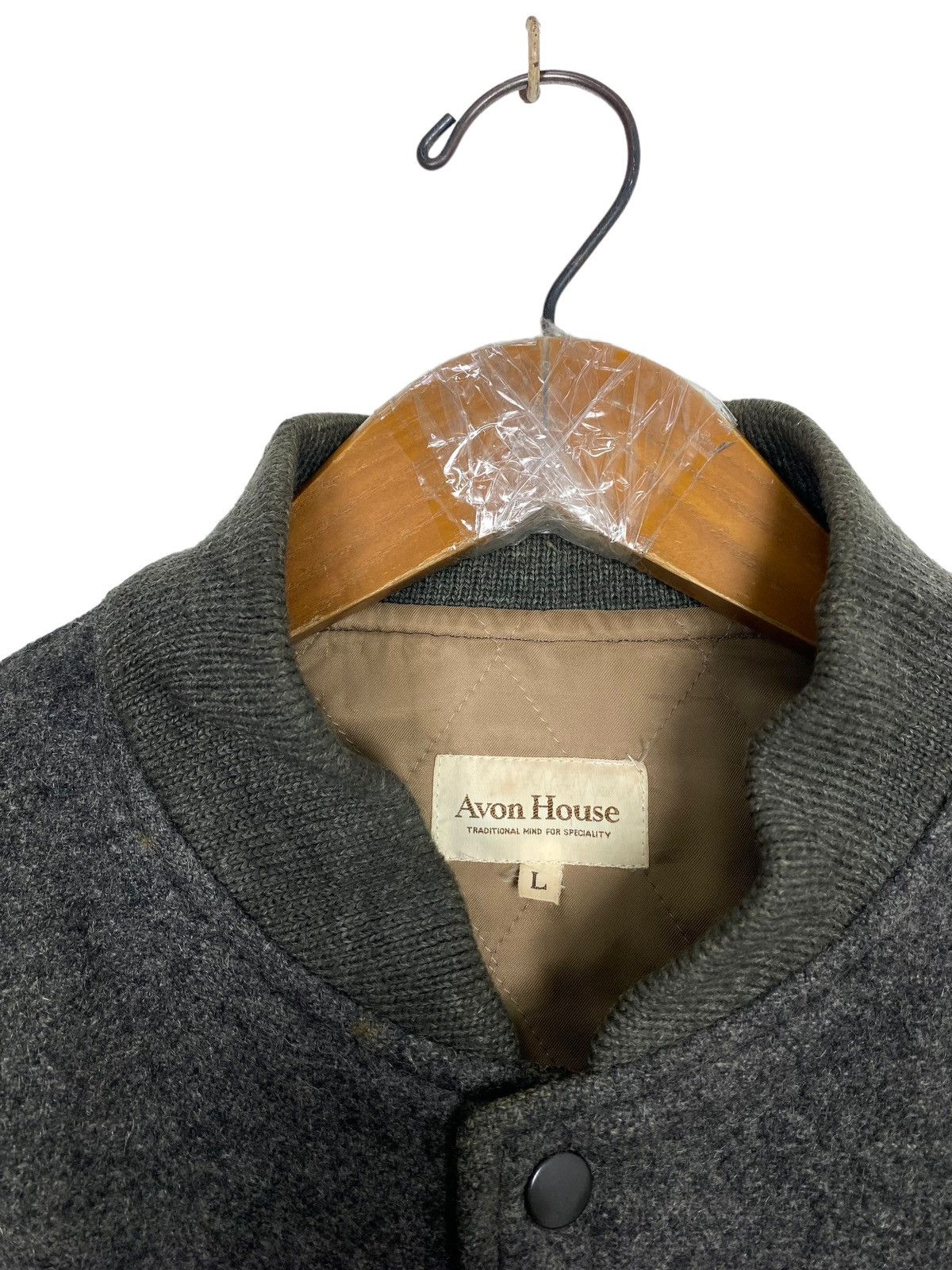 Japanese Brand Rare‼️ Vintage Avon House Wool Varsity Suede Leather Size US M / EU 48-50 / 2 - 5 Thumbnail