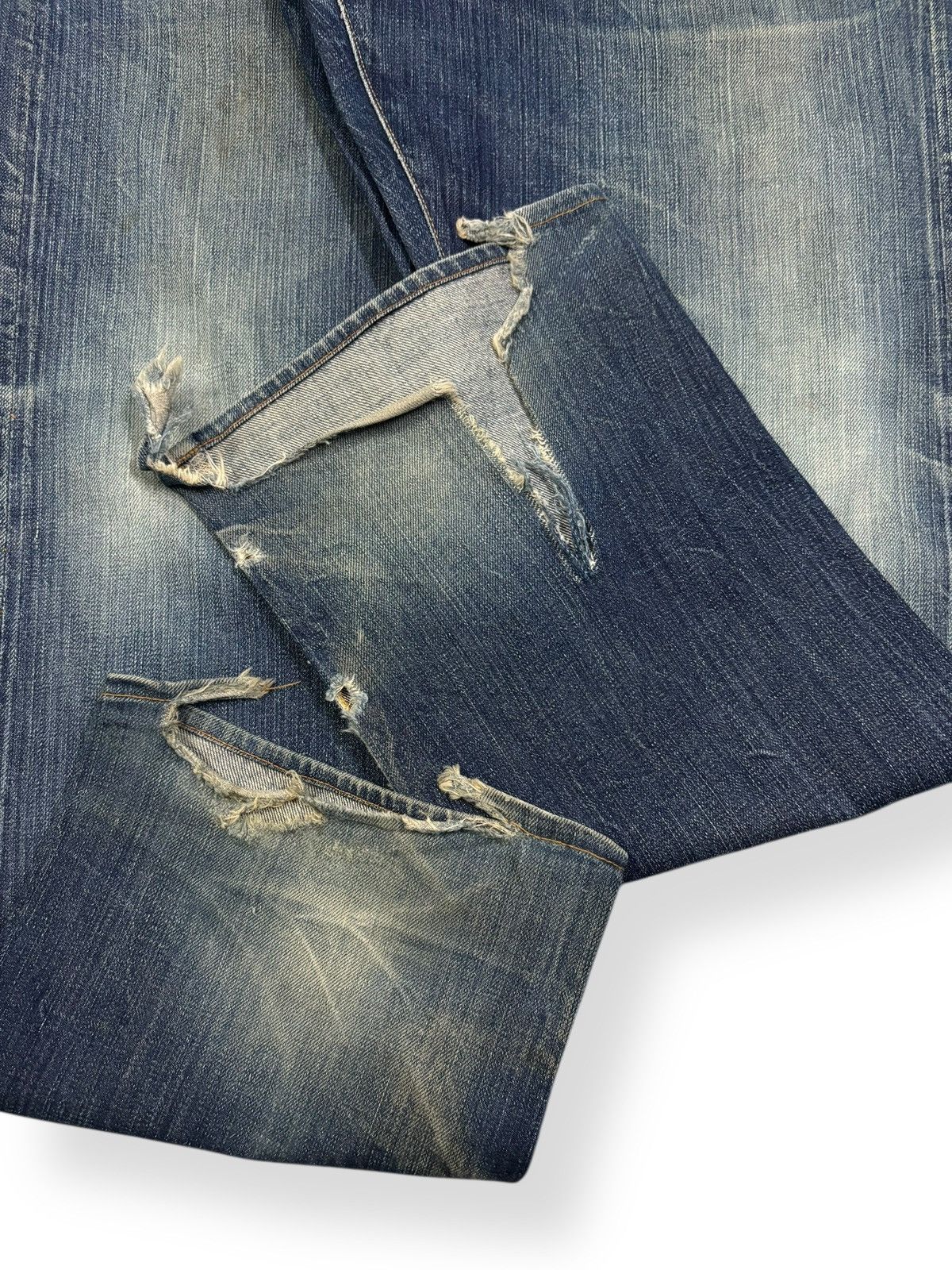 Earnest Sewn Vintage 2000s Earnest Sewn Half Selvedge Distressed Jeans Size US 35 - 11 Thumbnail