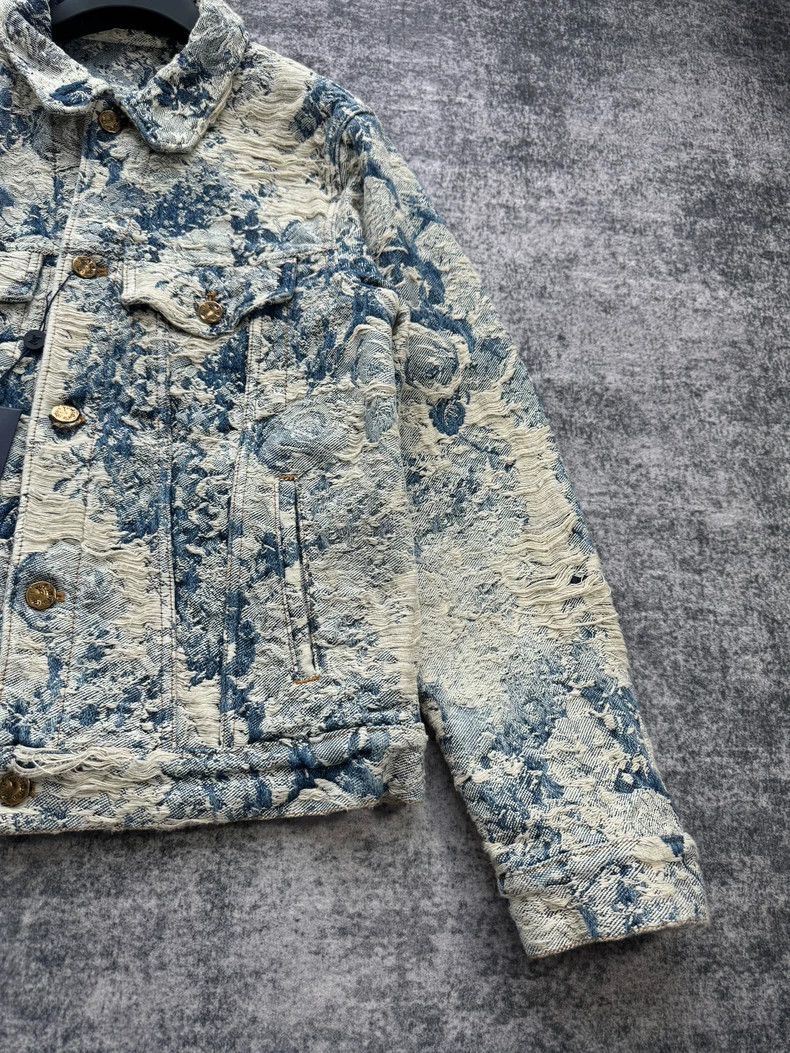 Louis Vuitton Louis Vuitton Floral-cut denim jacket Size US L / EU 52-54 / 3 - 5 Thumbnail