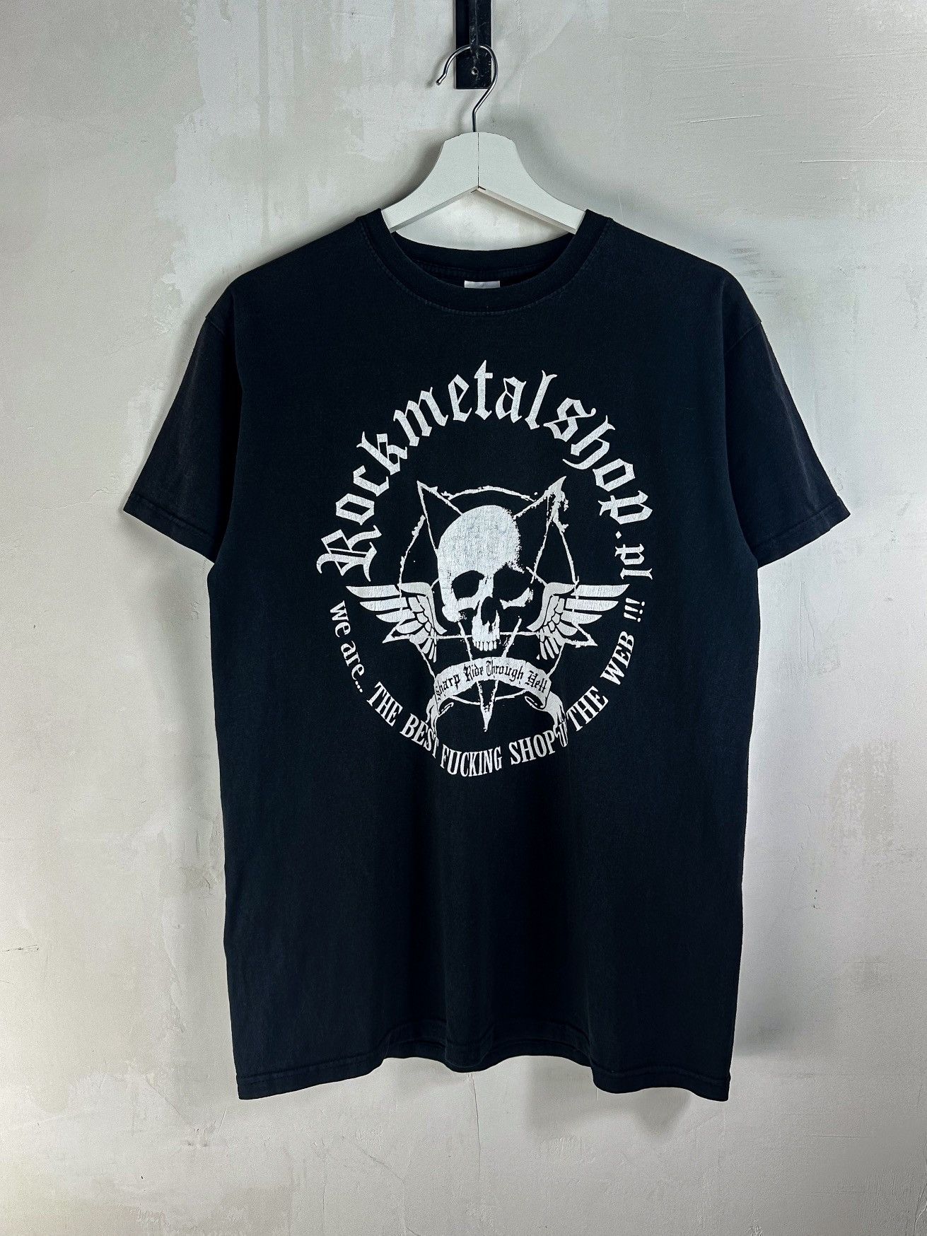 Vintage Rock Metal shop tshirt Size US M / EU 48-50 / 2 - 1 Thumbnail