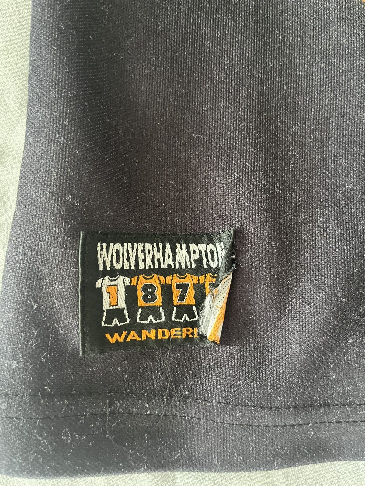 Puma Rare 1996-97 Wolverhampton Wanderers Goalkeeper Shirt - Puma Size US L / EU 52-54 / 3 - 6 Thumbnail