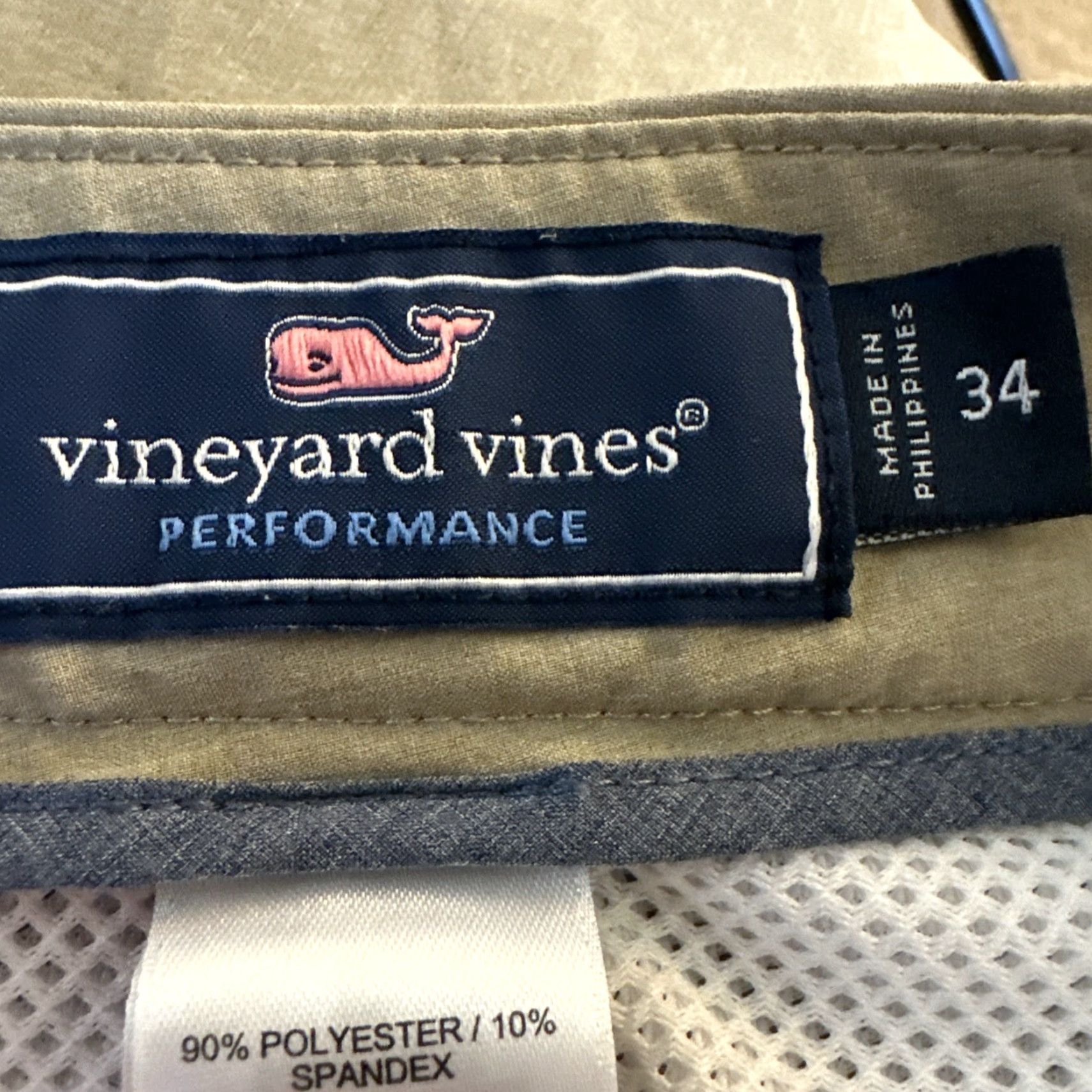 Vineyard Vines Vineyard Vines Performance Shorts Mens 34 Breaker Short Brown Khaki Nylon Chino Casual Pockets Slim Front Zip 9” Inseam 19” Fall Spring Summer Mens Size US 34 / EU 50 - 6 Thumbnail