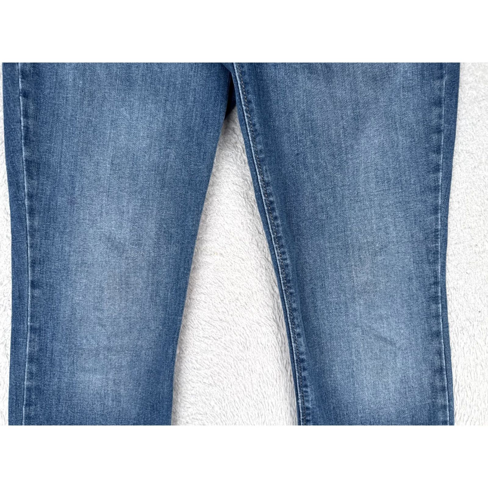 Lee Lee Jeans Junior 3 Blue Denim Regular Fit Straight Leg Mid Rise 27x28 Size 26" / US 2 / IT 38 - 3 Thumbnail