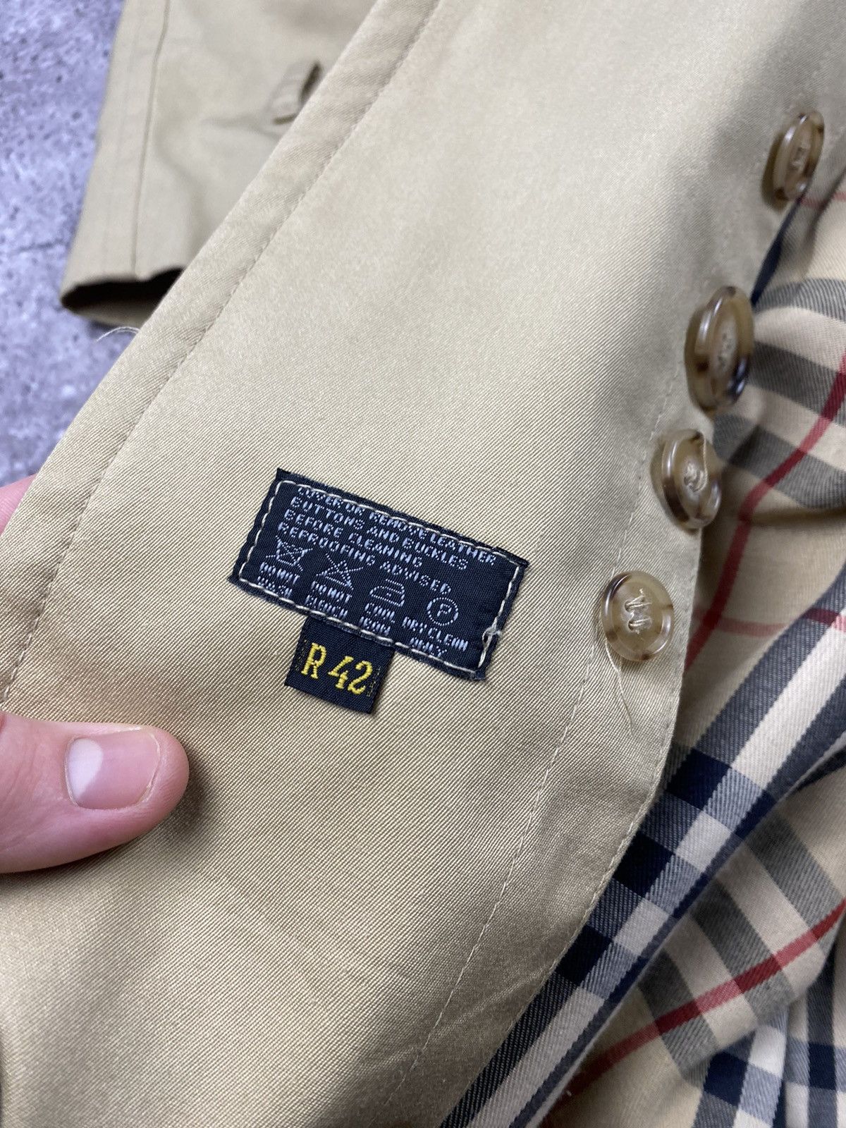 Burberry Vintage Burberry STYLE trench coat beige full novacheck Size US XL / EU 56 / 4 - 18 Thumbnail