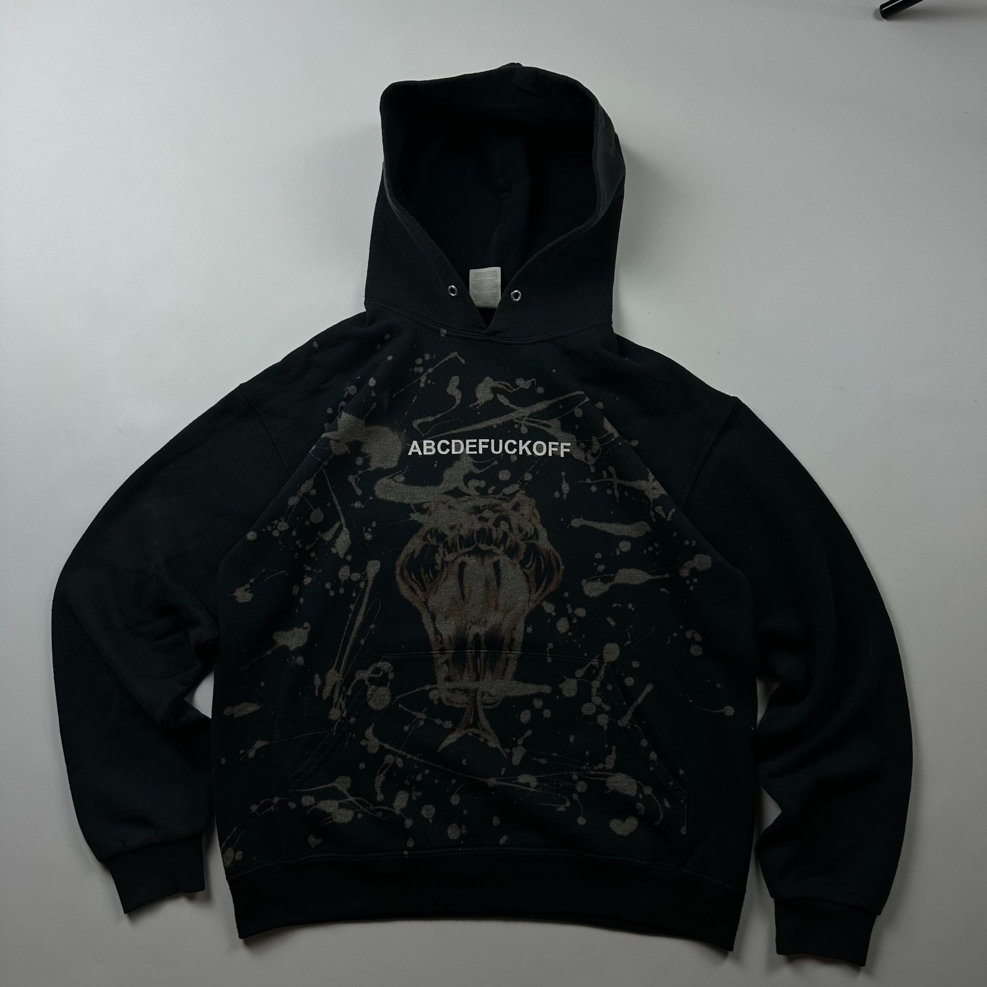 Vintage Jerseys Vintage Y2K Black Hoodie Custom Bleach Art Snake Des Size US M / EU 48-50 / 2 - 1 Thumbnail