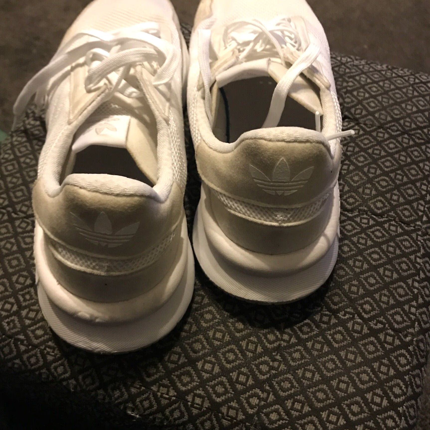 Adidas ADIDAS ORIGINALS RETROSET FTWR WHITE GREY TWO Size 11.5 Mens Athletic Sneakers Mens Shoes M Wide US 11.5 Retroset FTWR White Grey Two Size US 12 / EU 45 - 4 Thumbnail